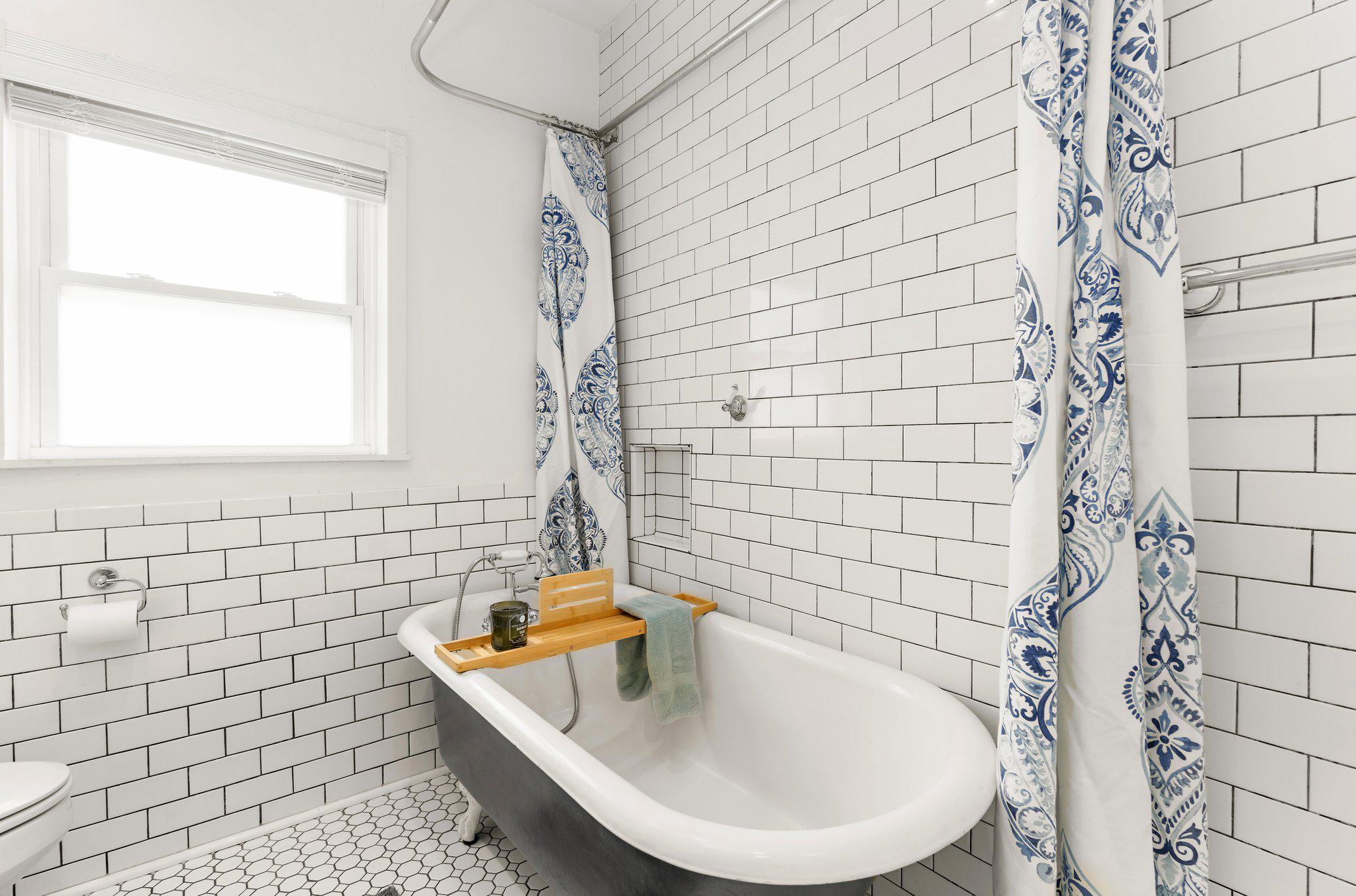 CATONSVILLE - Residential