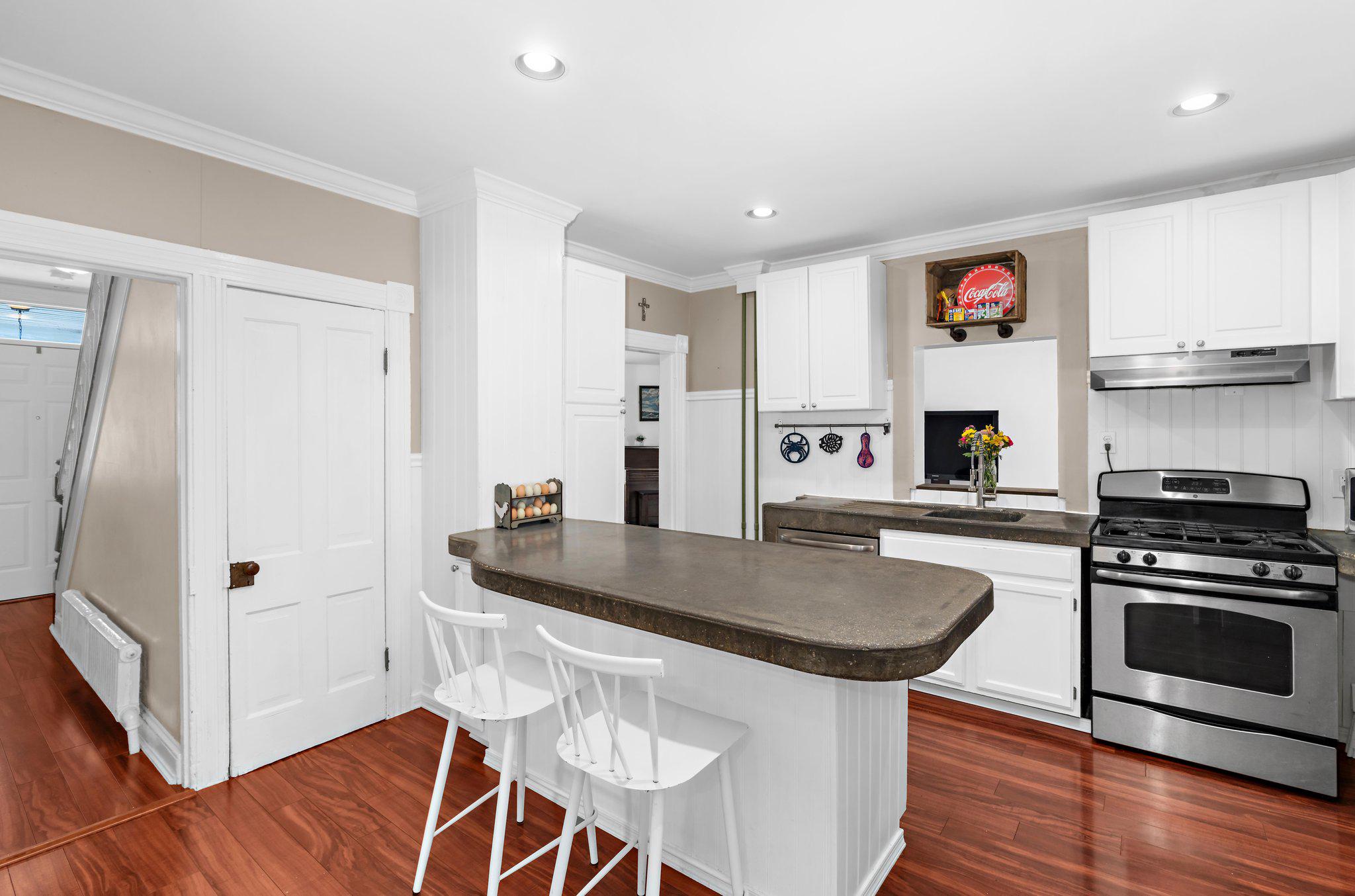 CATONSVILLE - Residential