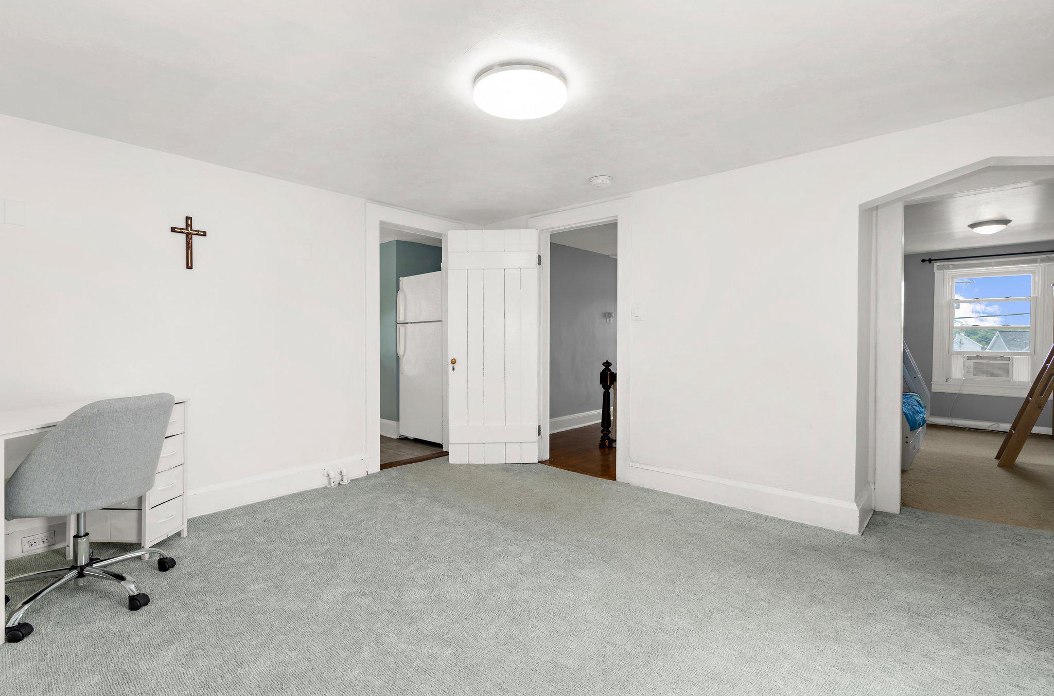 CATONSVILLE - Residential