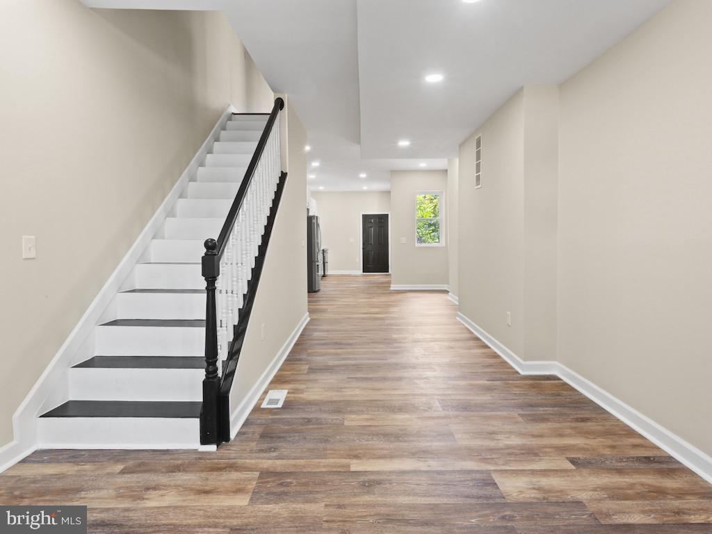 WINCHESTER - Residential
