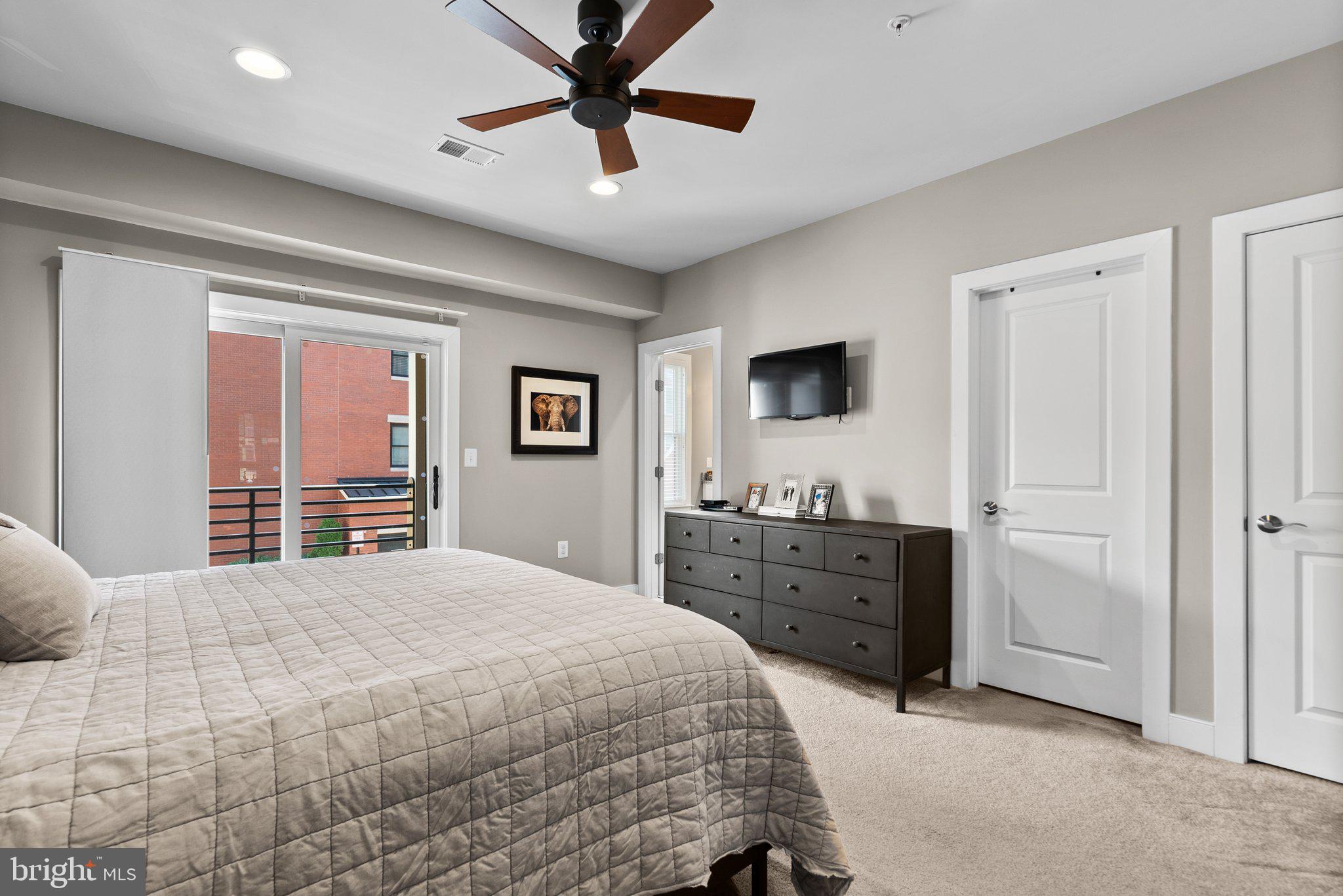POTOMAC YARD - Residential