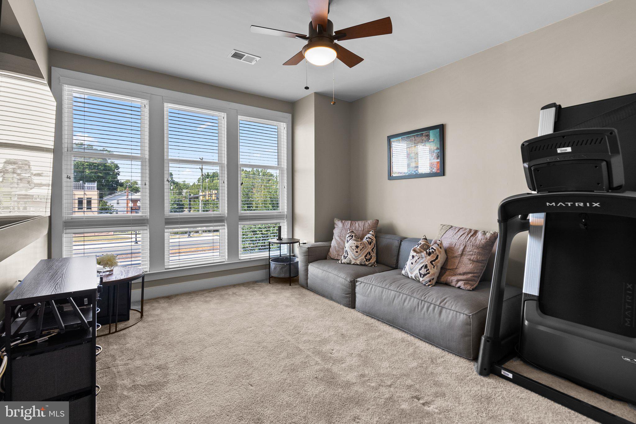 POTOMAC YARD - Residential