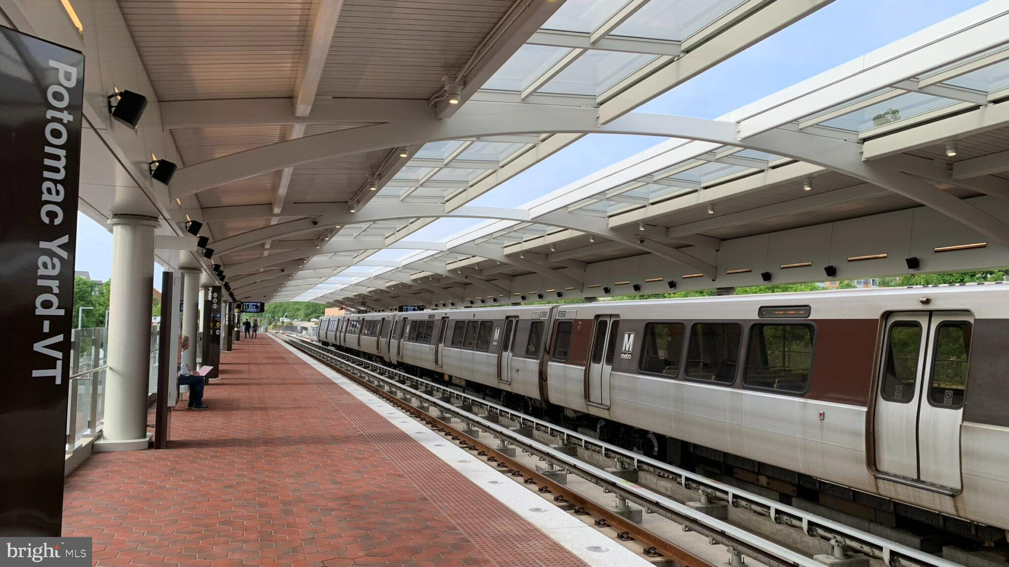 POTOMAC YARD - Residential