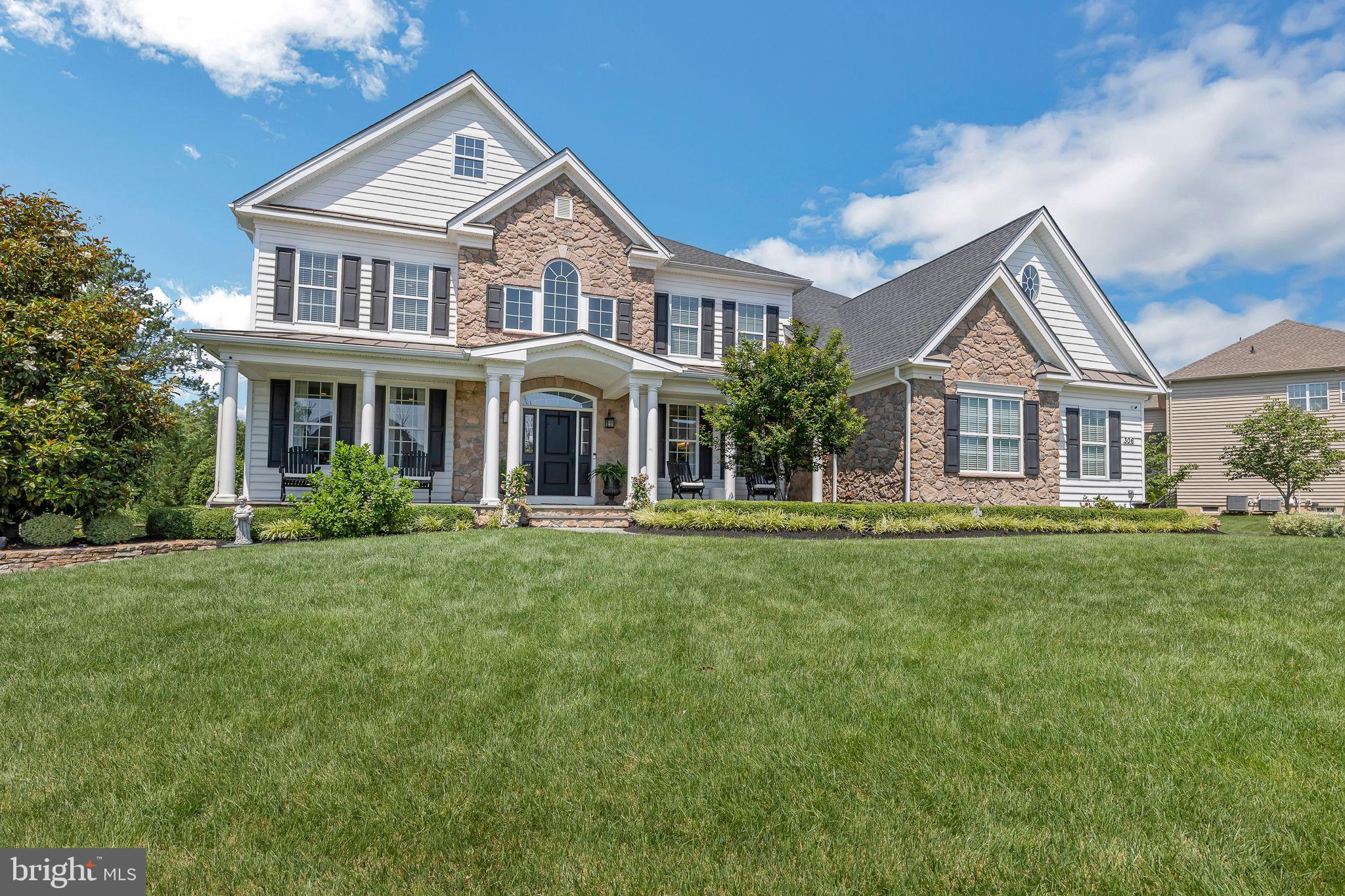 NEW BRITAIN WOODS - Residential