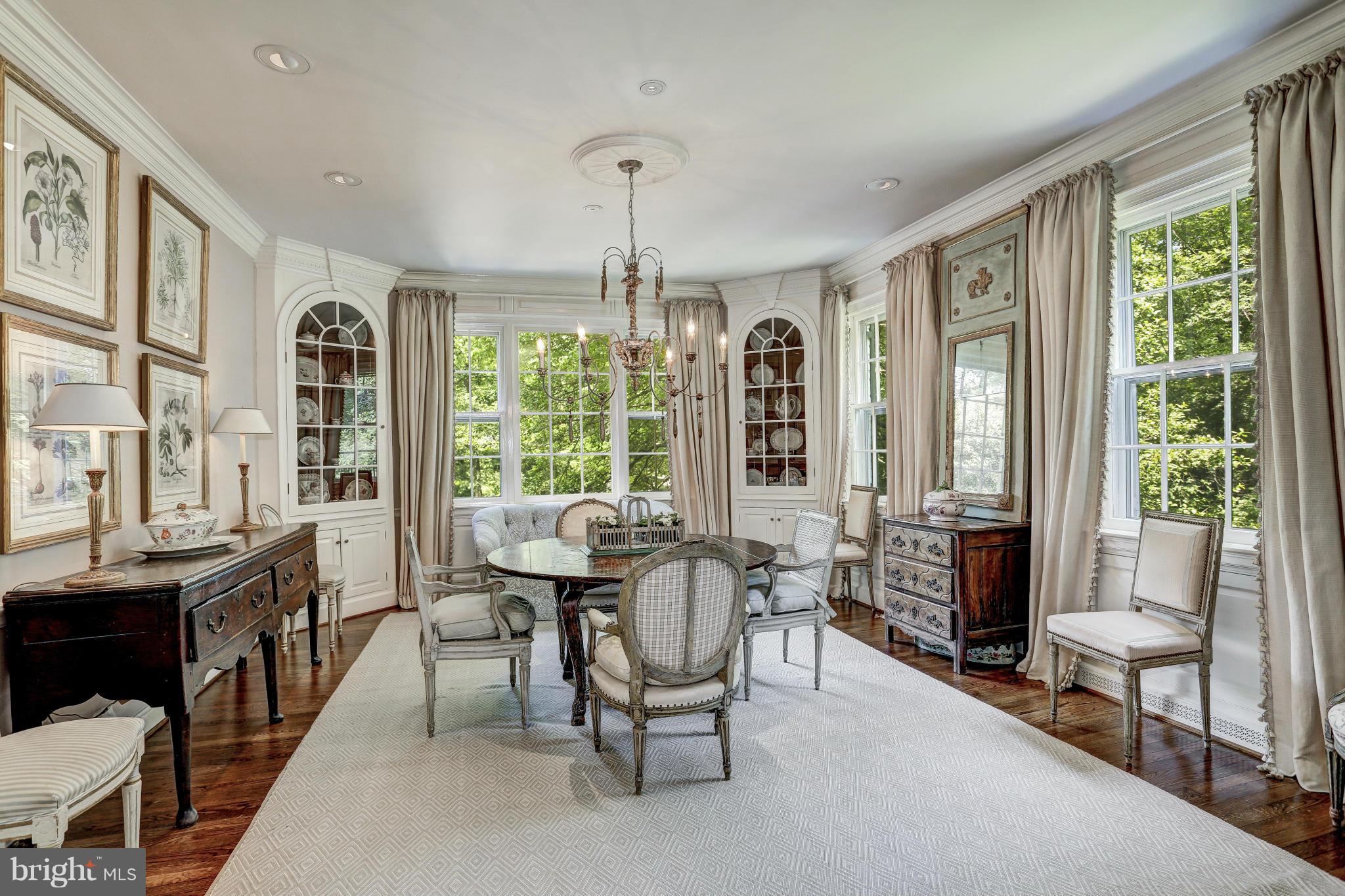 SPRING VALLEY - Residential