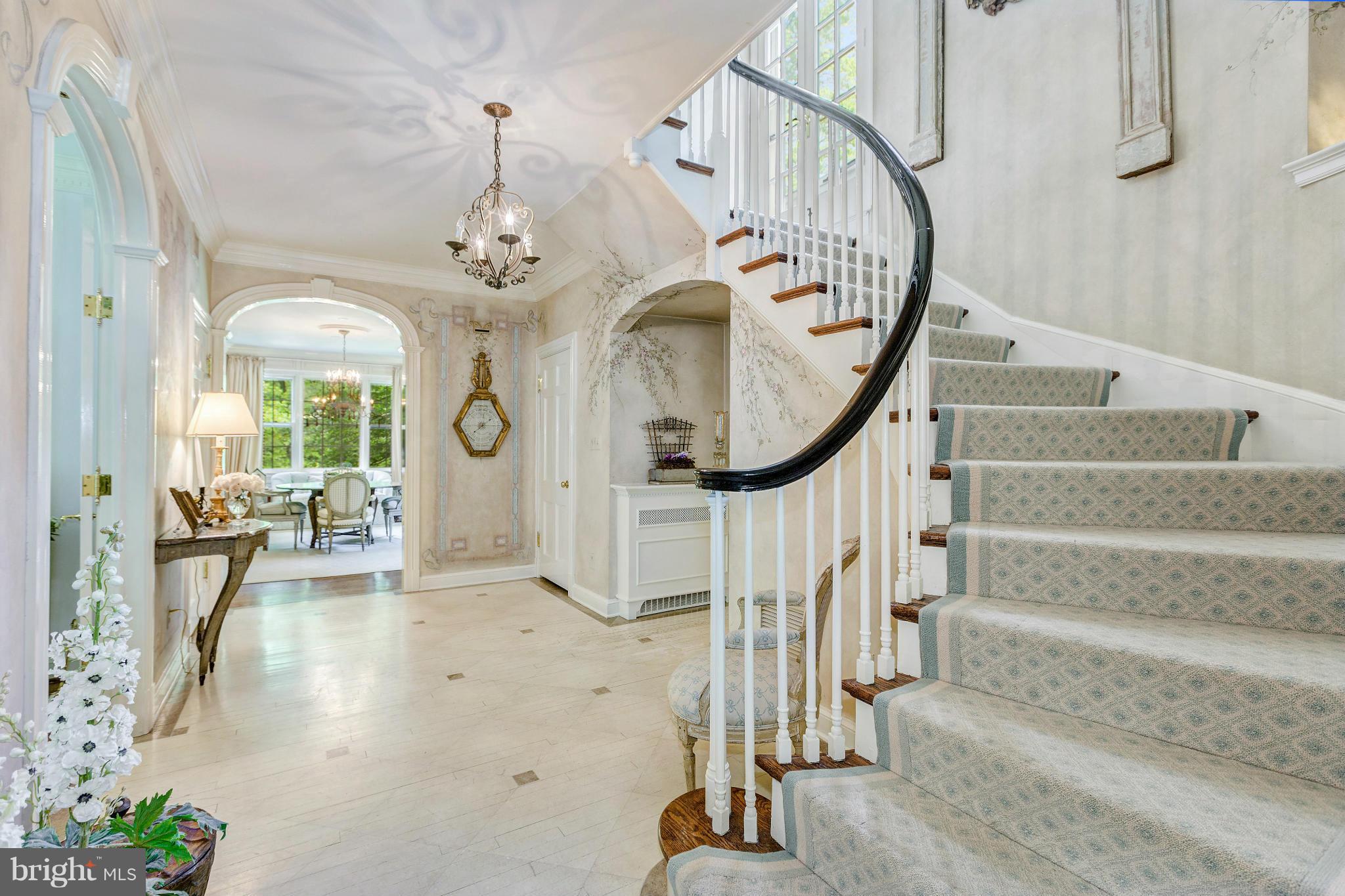SPRING VALLEY - Residential