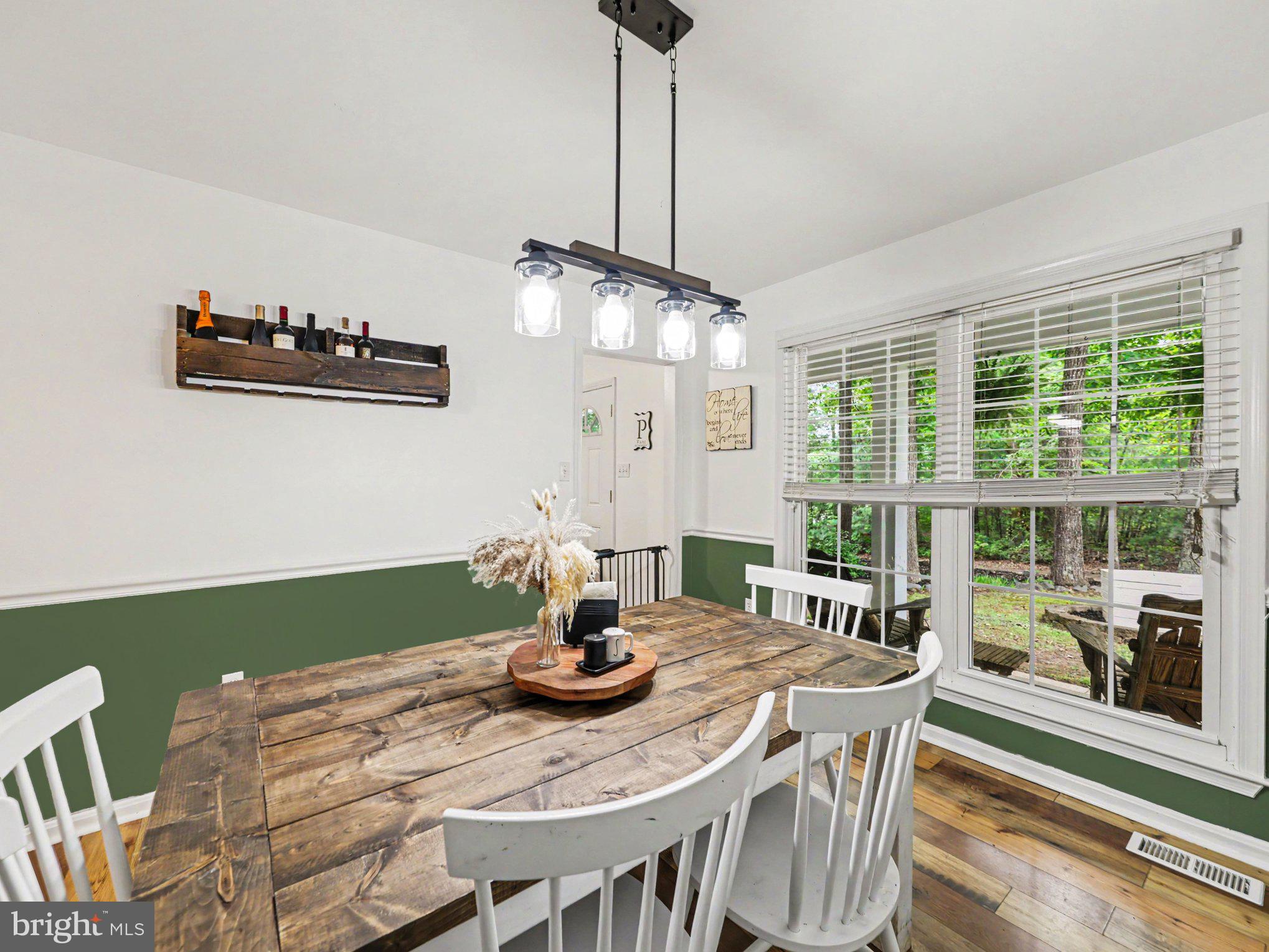 WILLIAM & MARY - Residential