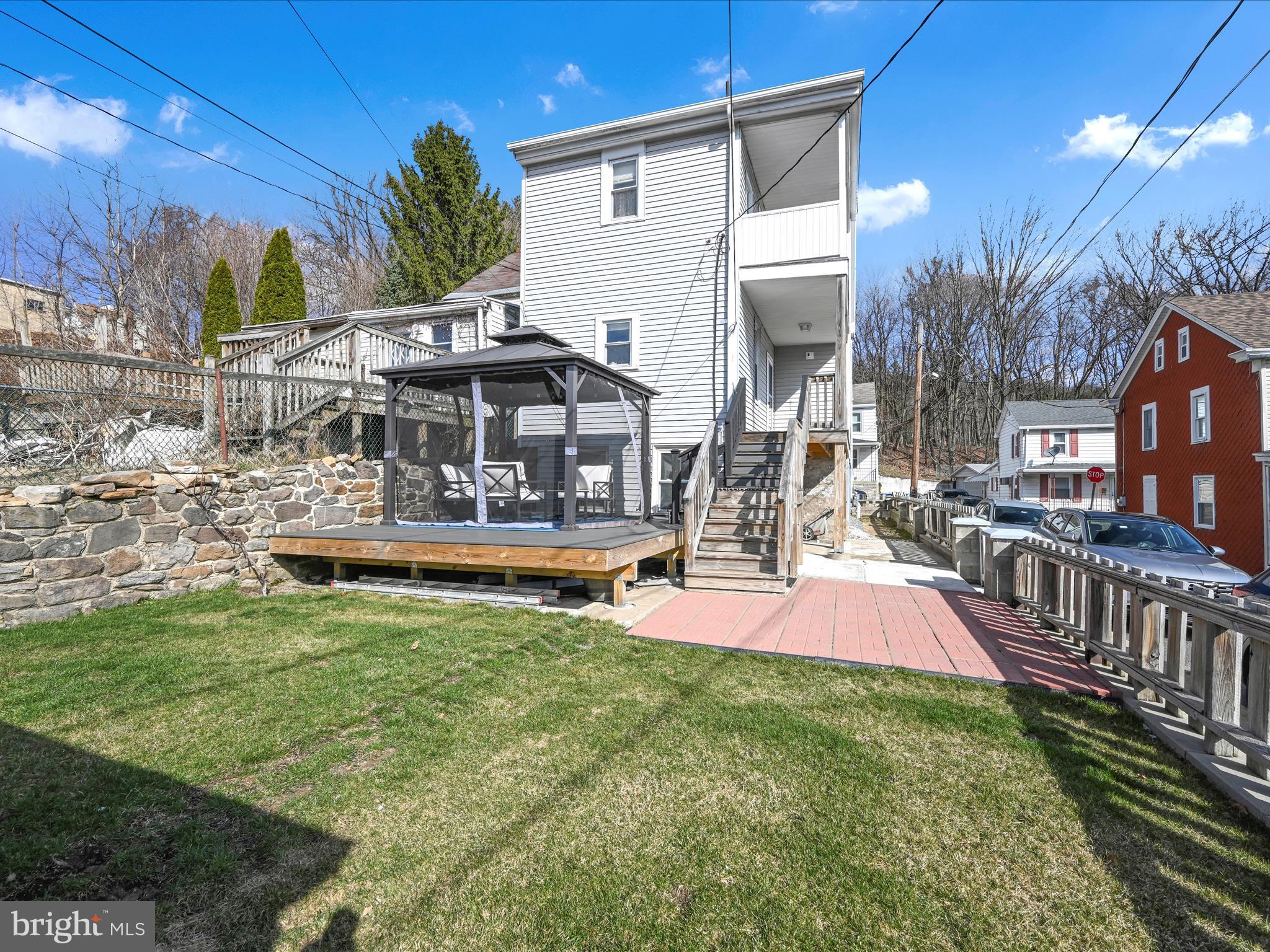 ASHLAND - Residential
