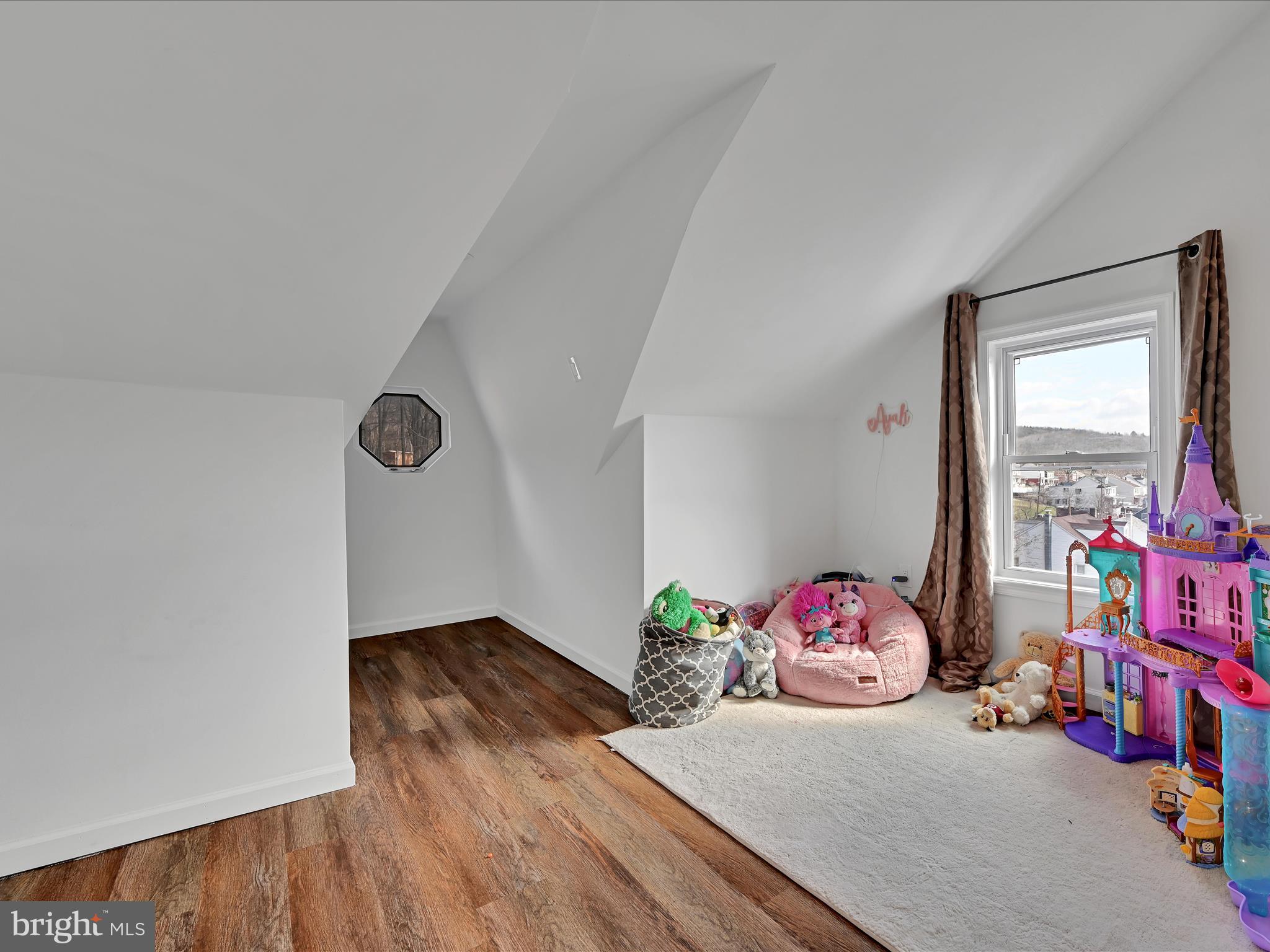 ASHLAND - Residential