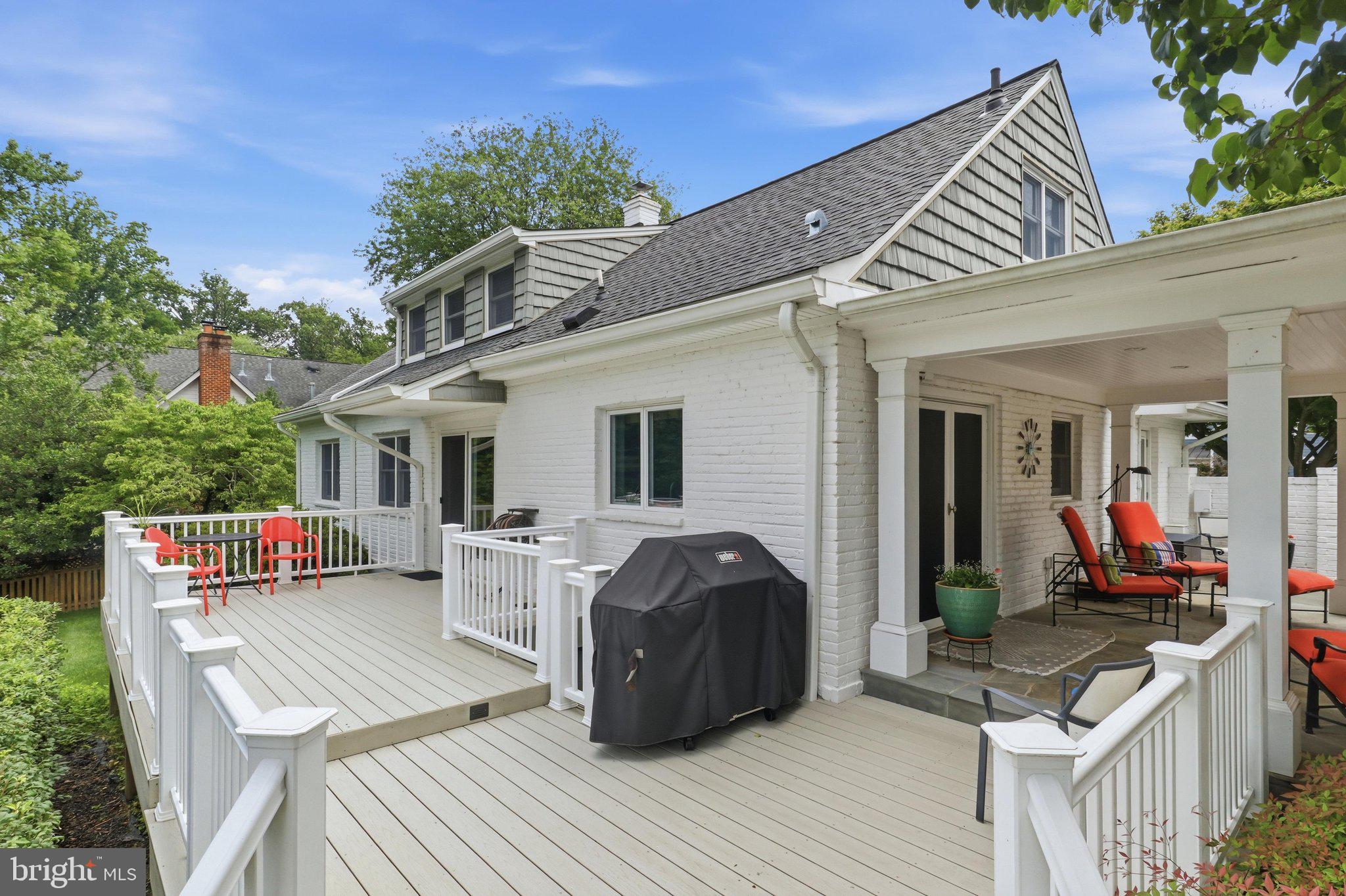 CHESTERBROOK WOODS - Residential
