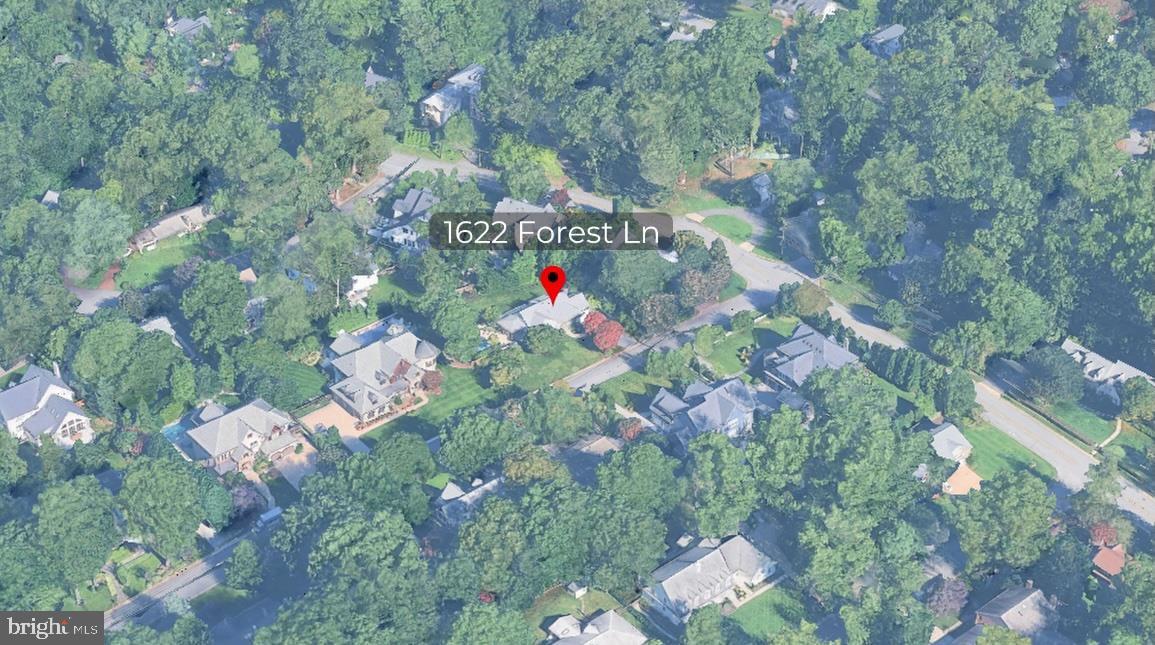 CHESTERBROOK WOODS - Residential