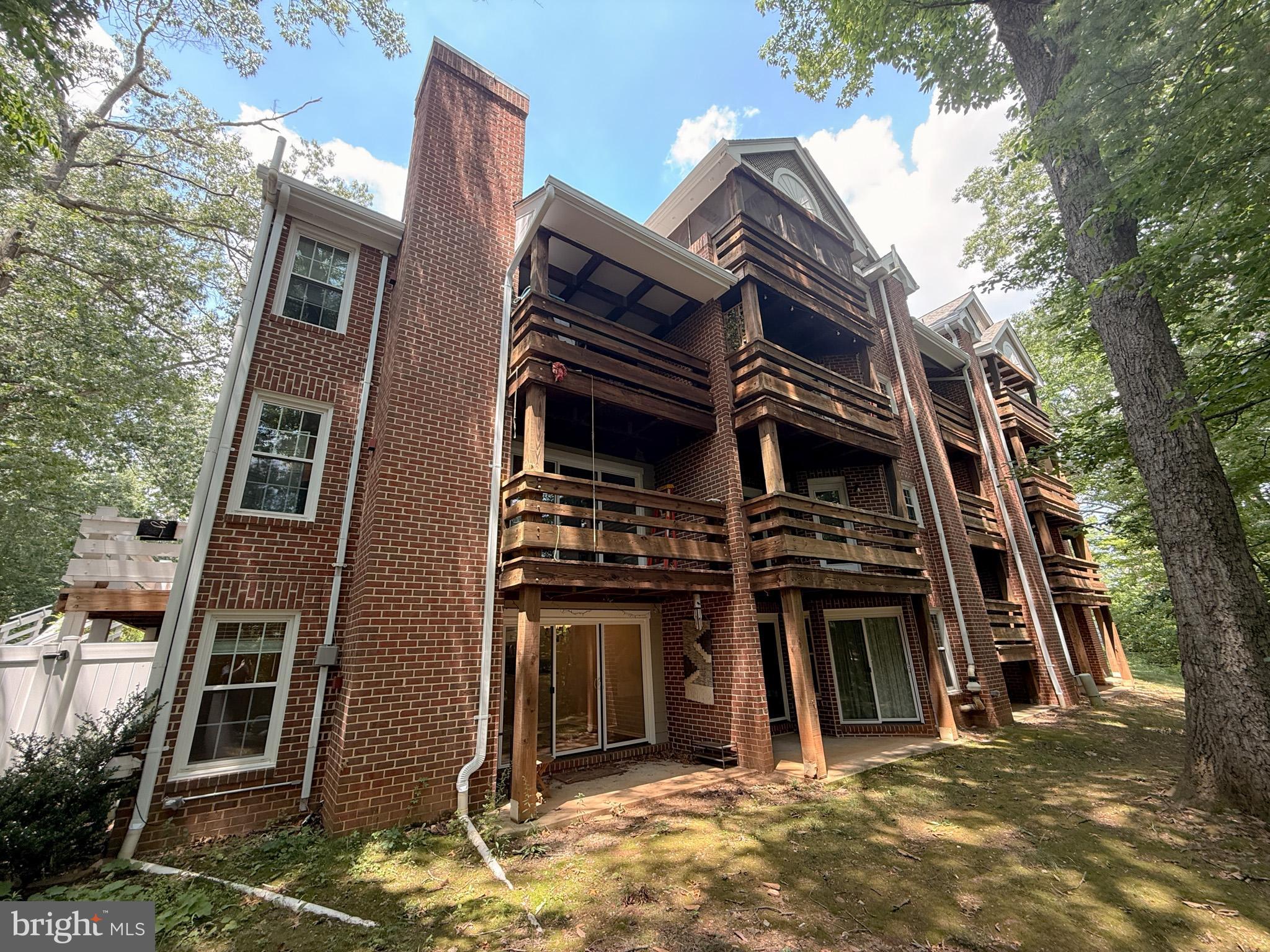 NANTUCKET AT RESTON - Residential