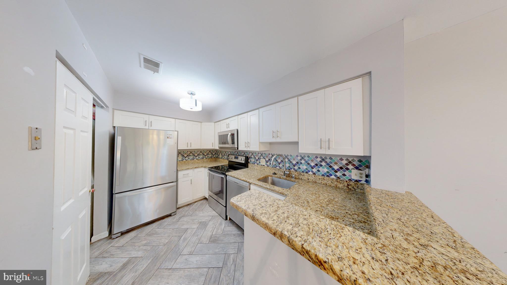 NANTUCKET AT RESTON - Residential