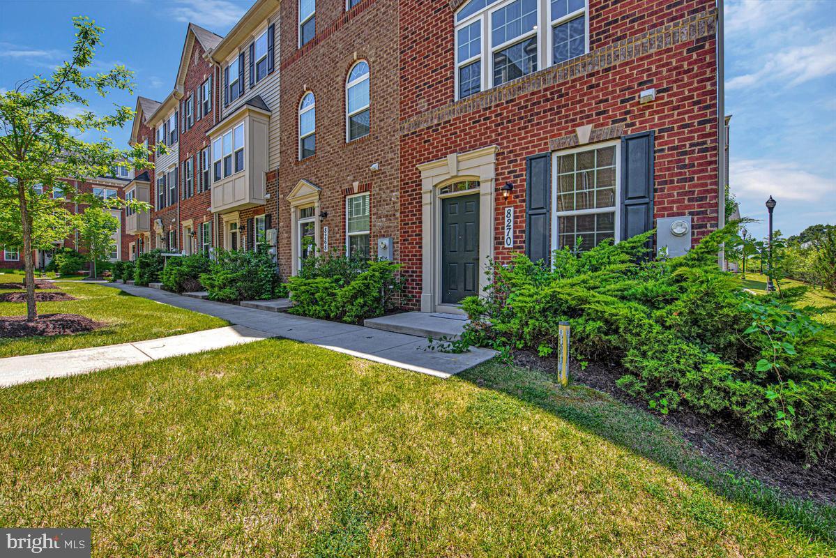 GREENBELT STATION - Residential