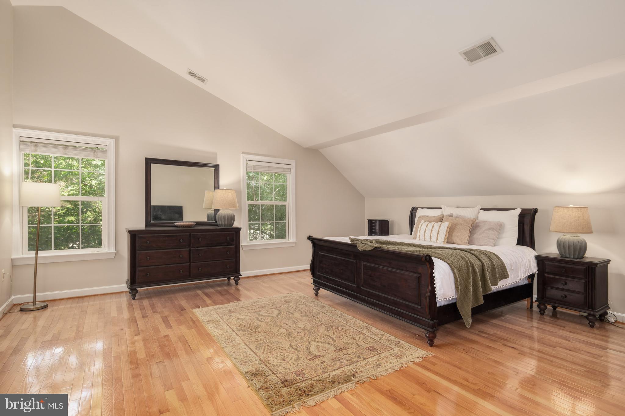 BARRINGTON - Residential