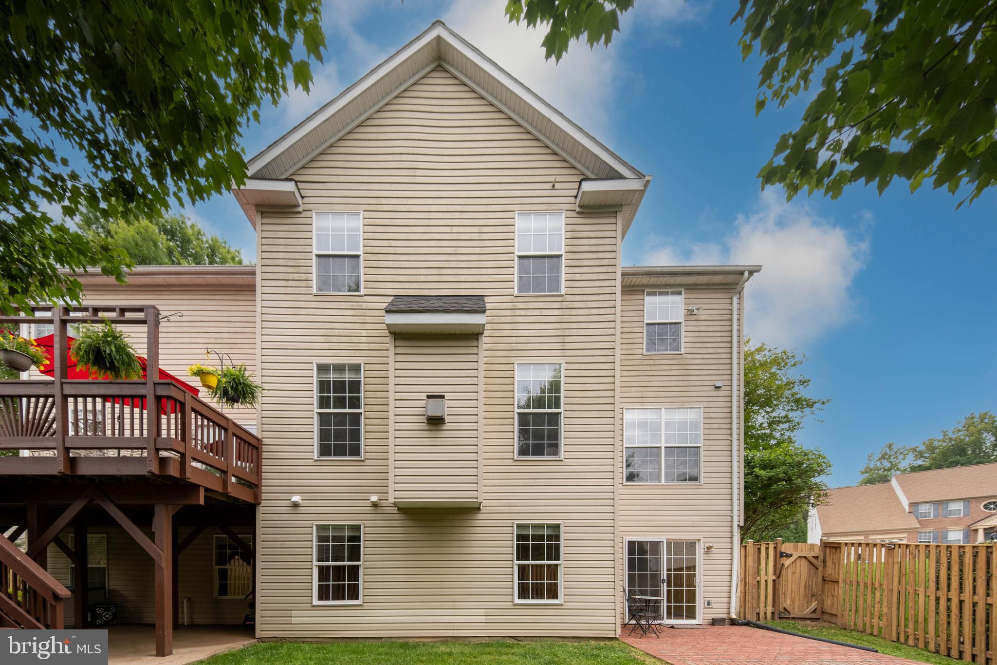 BARRINGTON - Residential