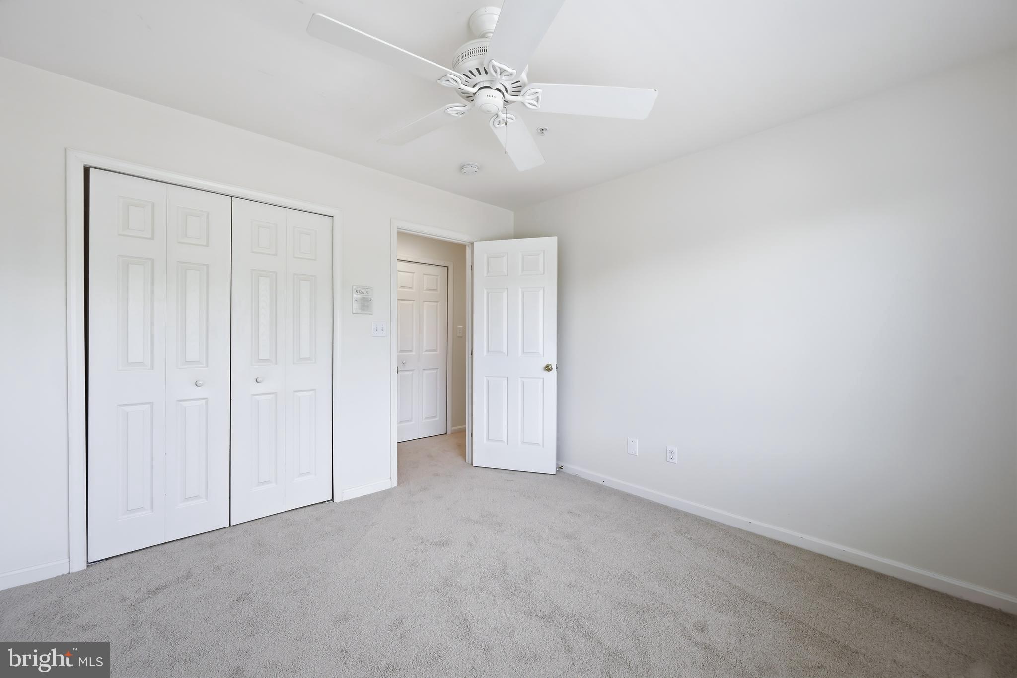 QUEENS LANDING - Residential