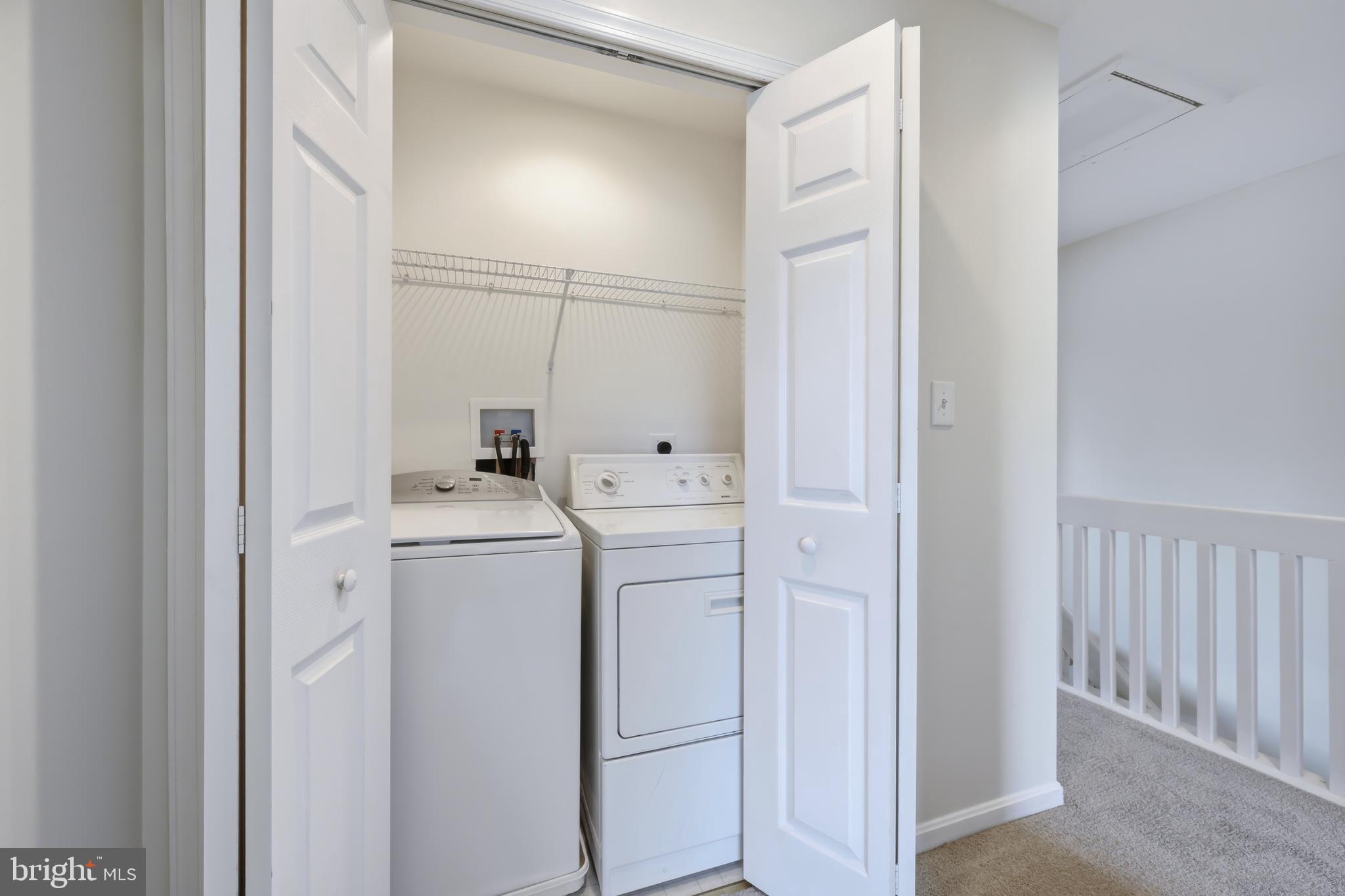 QUEENS LANDING - Residential