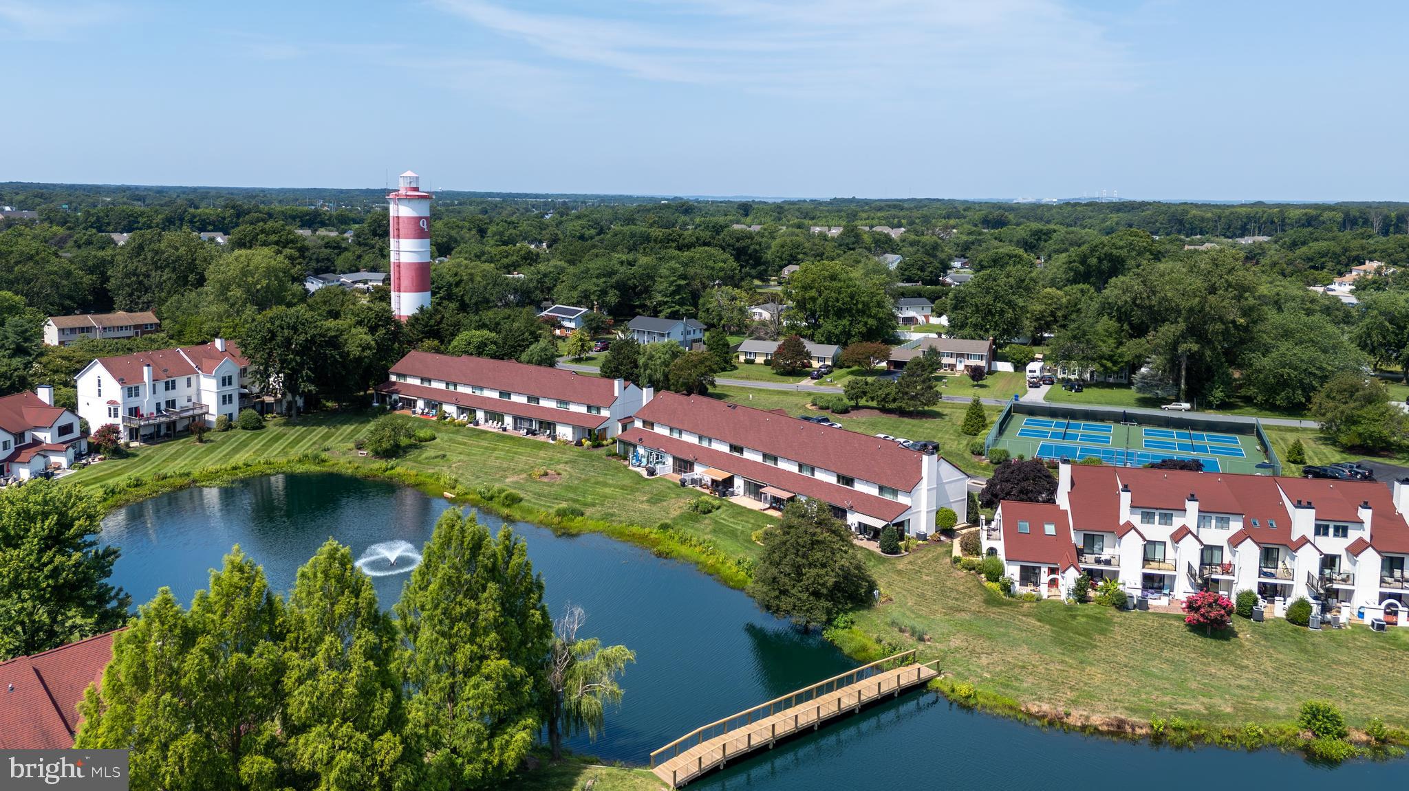 QUEENS LANDING - Residential