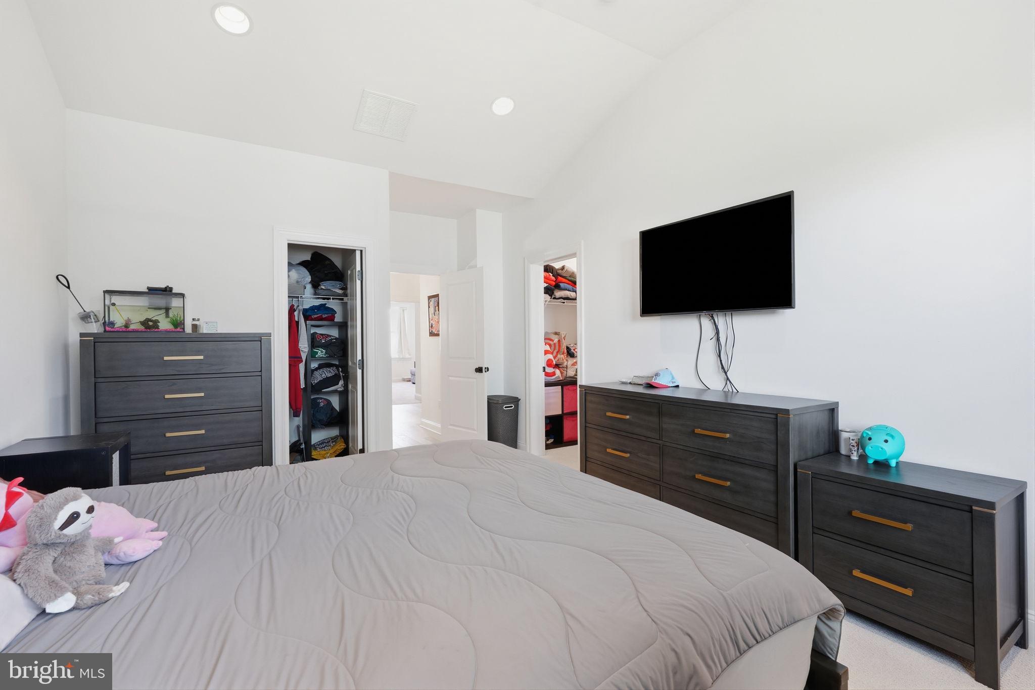 HIGHPOINT AT NEW BRITAIN - Residential