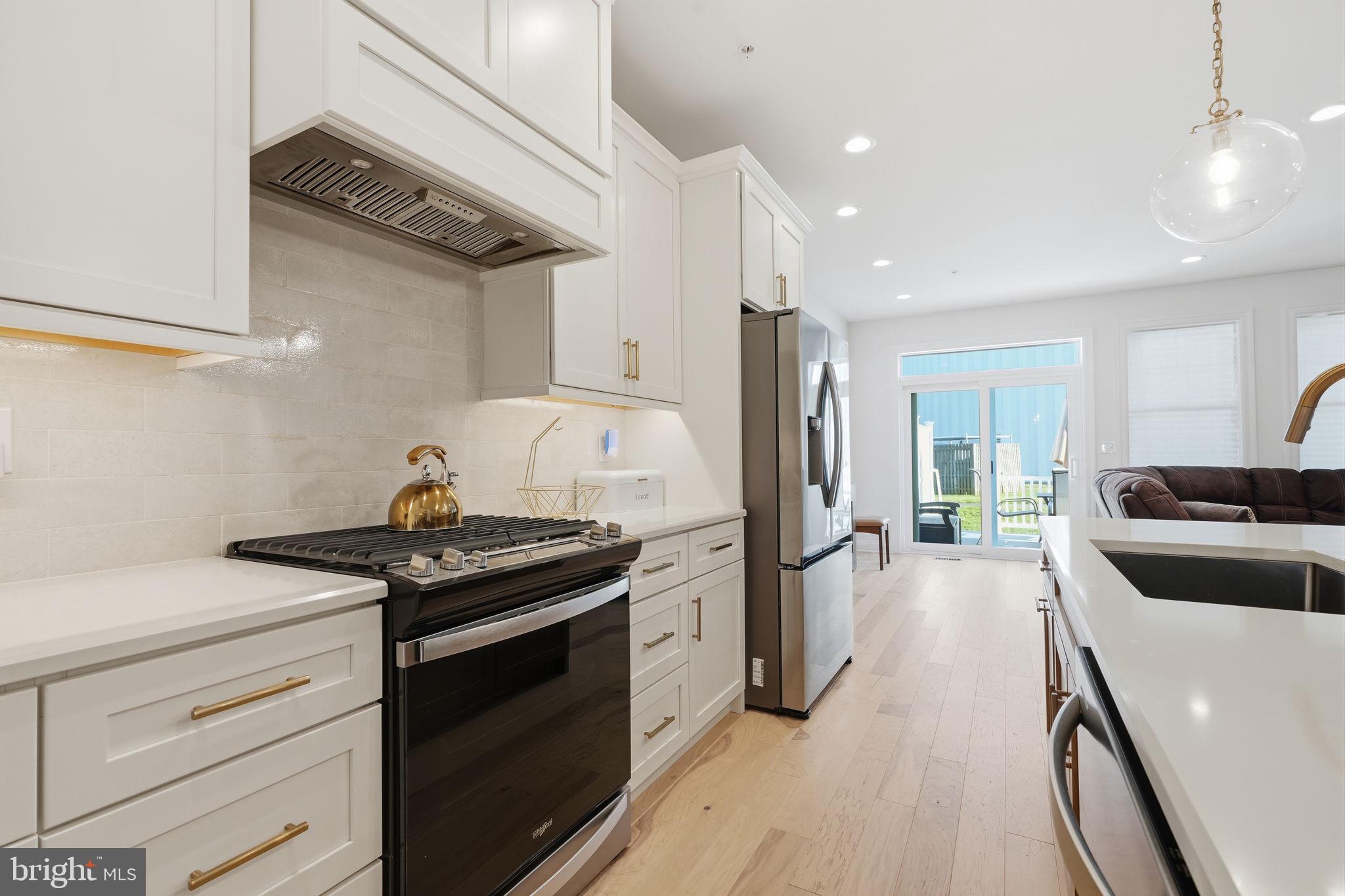 HIGHPOINT AT NEW BRITAIN - Residential