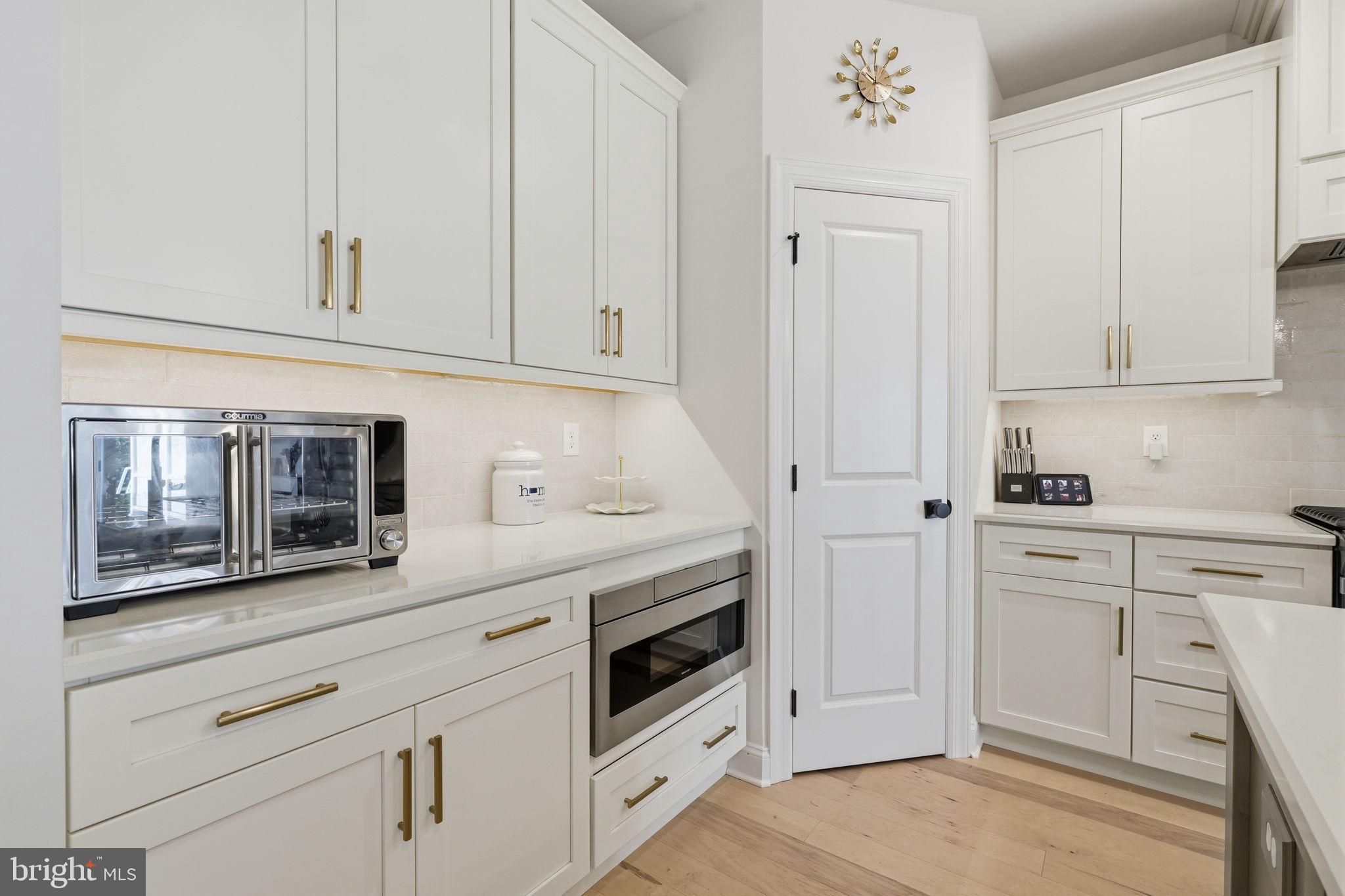 HIGHPOINT AT NEW BRITAIN - Residential