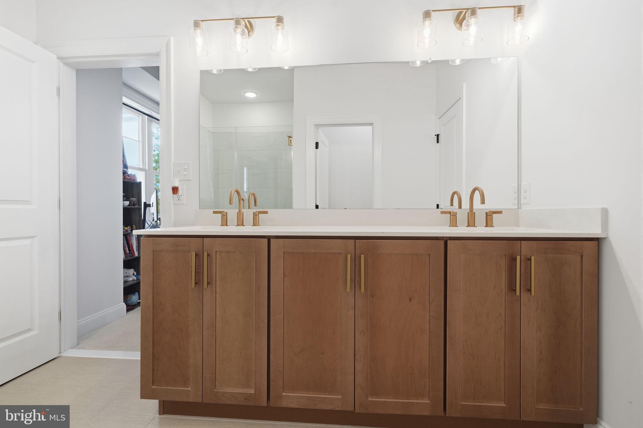HIGHPOINT AT NEW BRITAIN - Residential
