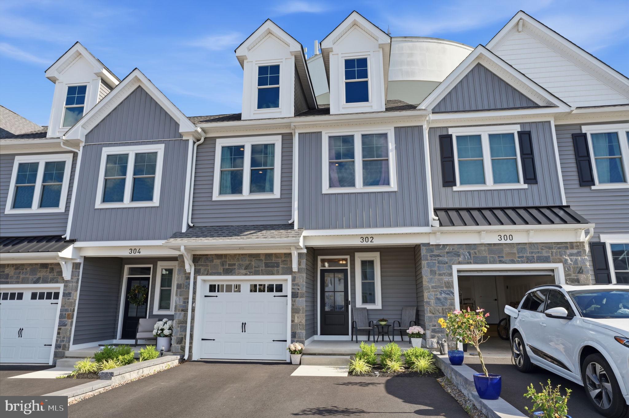 HIGHPOINT AT NEW BRITAIN - Residential