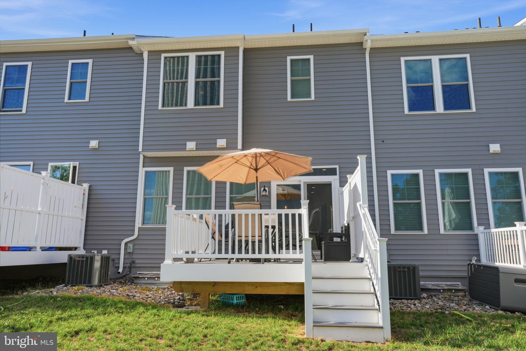 HIGHPOINT AT NEW BRITAIN - Residential