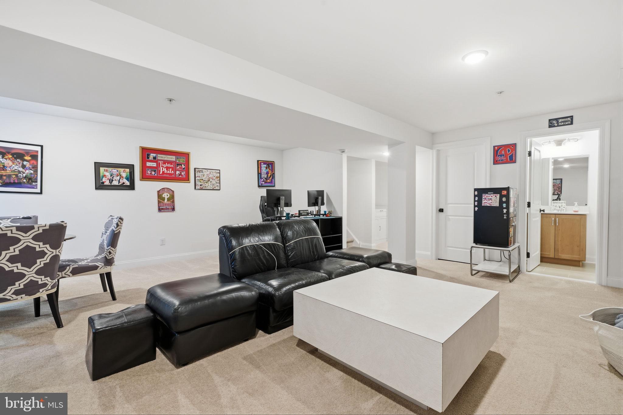 HIGHPOINT AT NEW BRITAIN - Residential