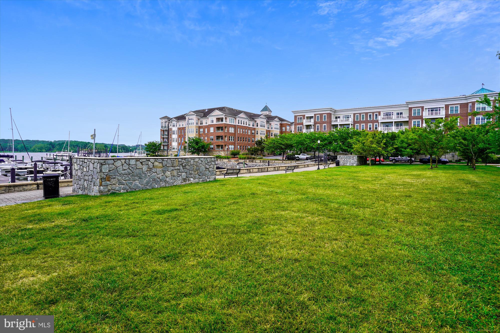 BELMONT BAY - Residential Lease