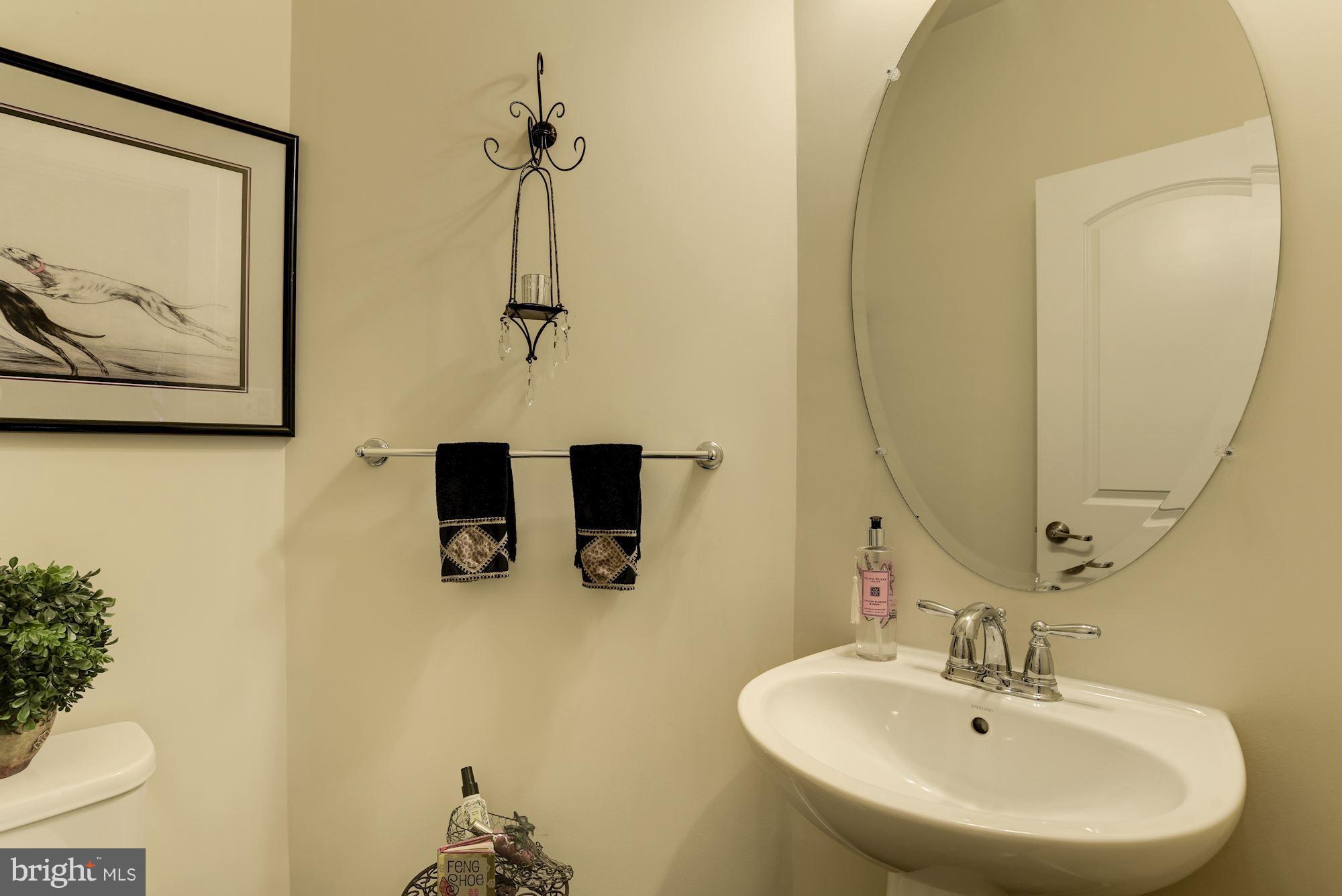 CROWN FARM - Residential