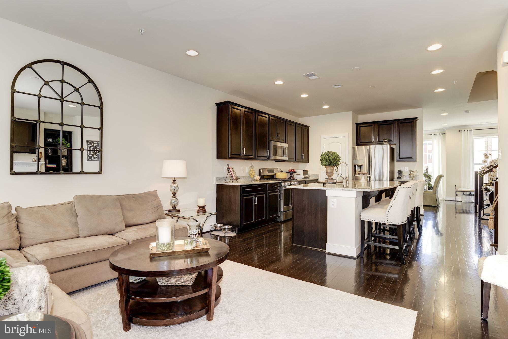 CROWN FARM - Residential