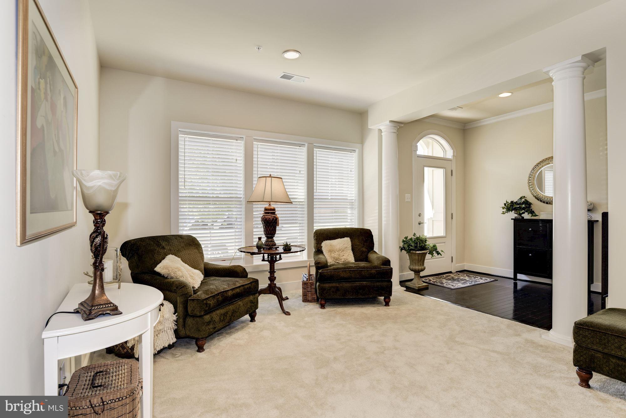 CROWN FARM - Residential