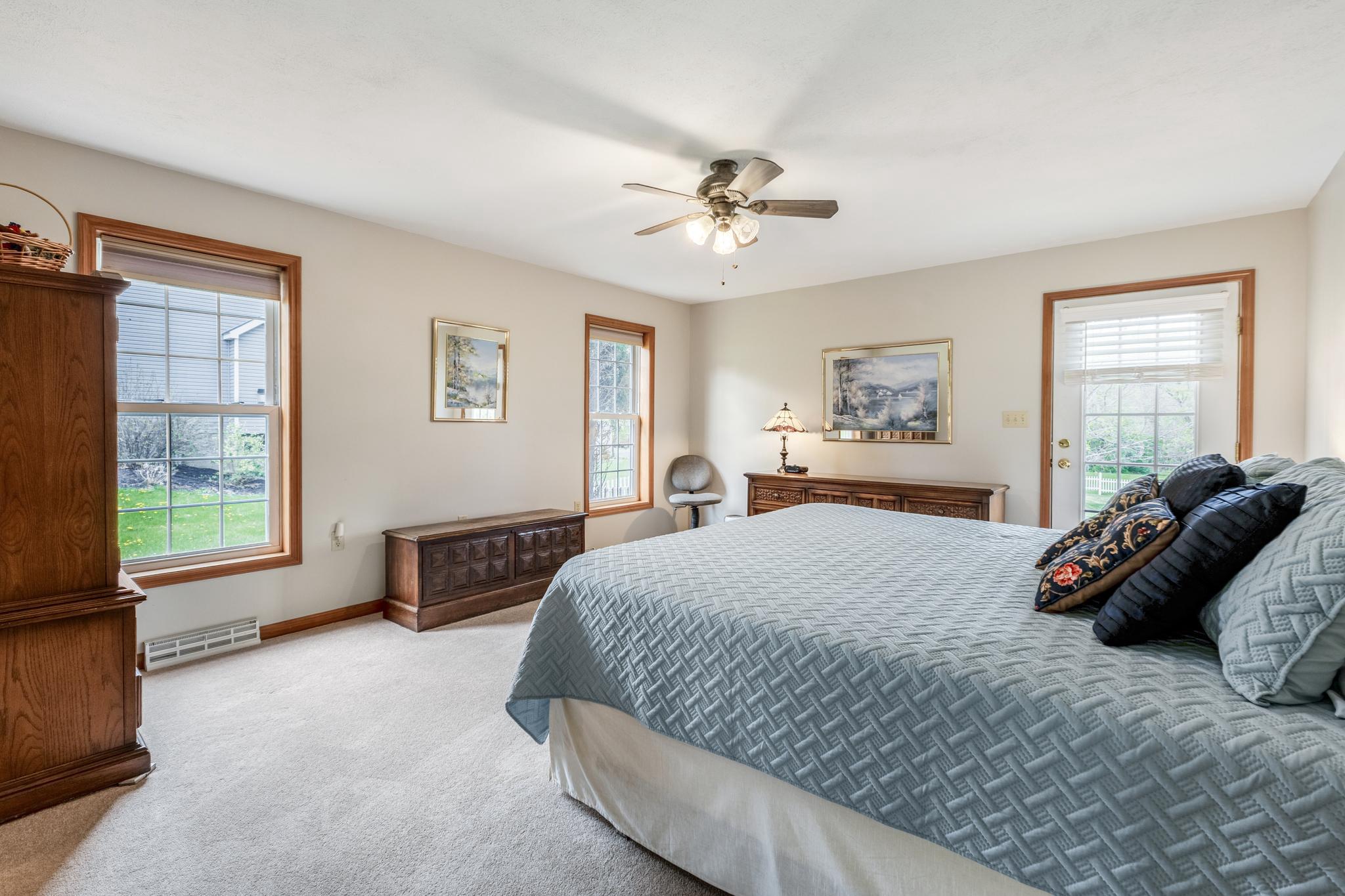 HAMPTON HILLS - Residential