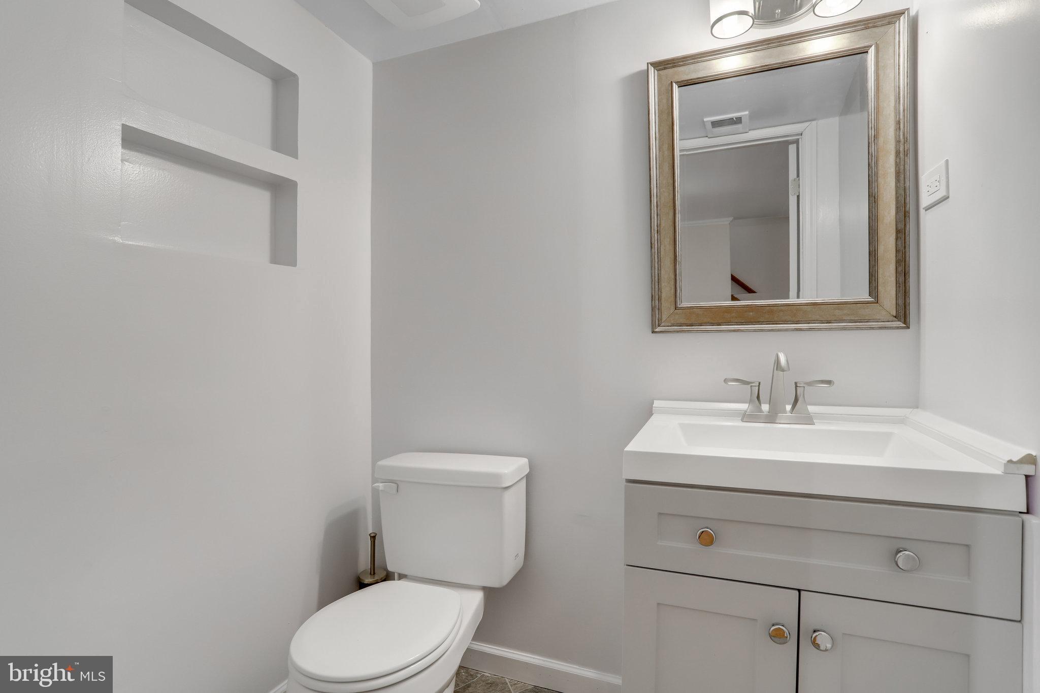 SPRINGFIELD OAKS - Residential Lease