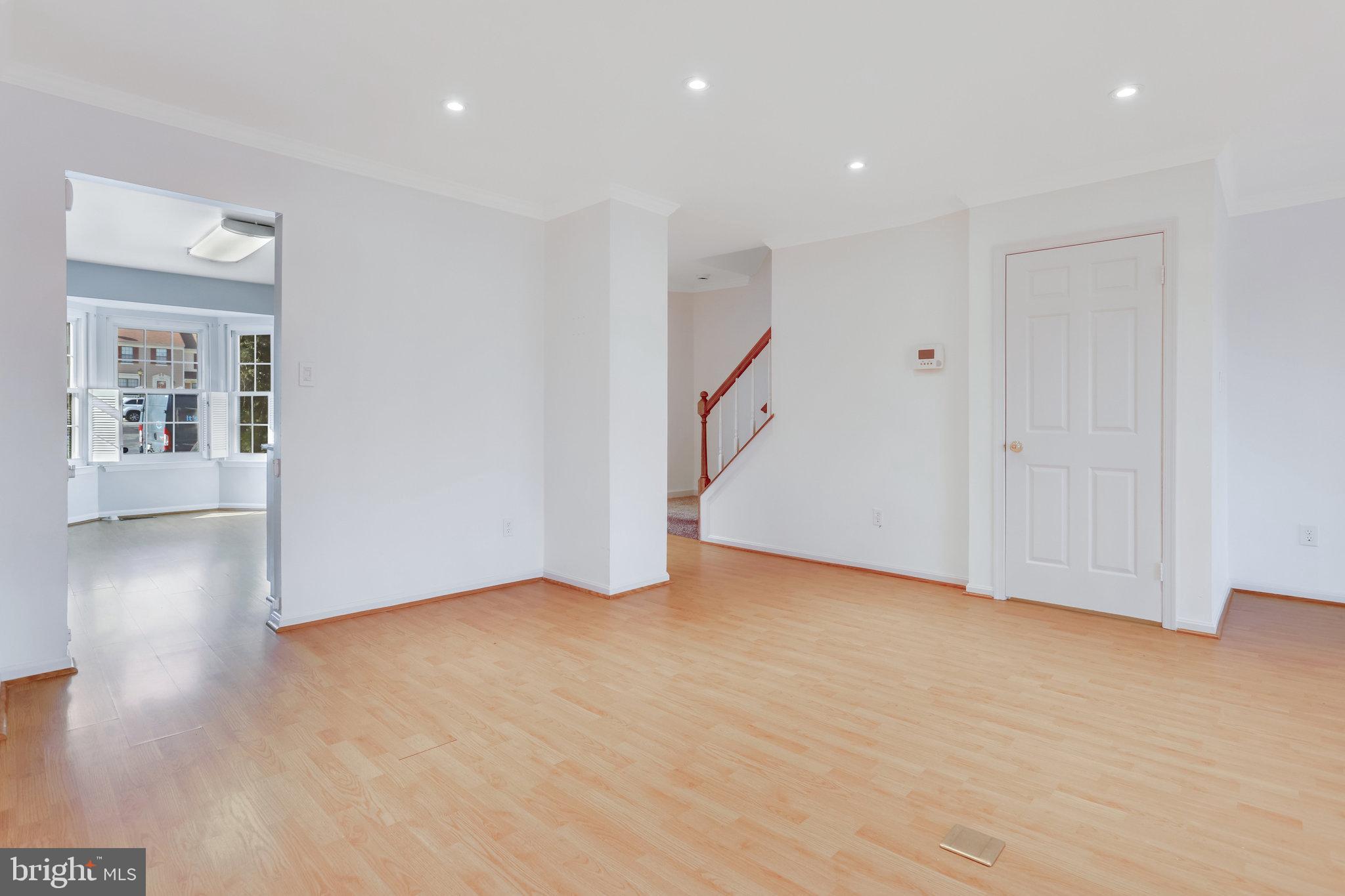 SPRINGFIELD OAKS - Residential Lease