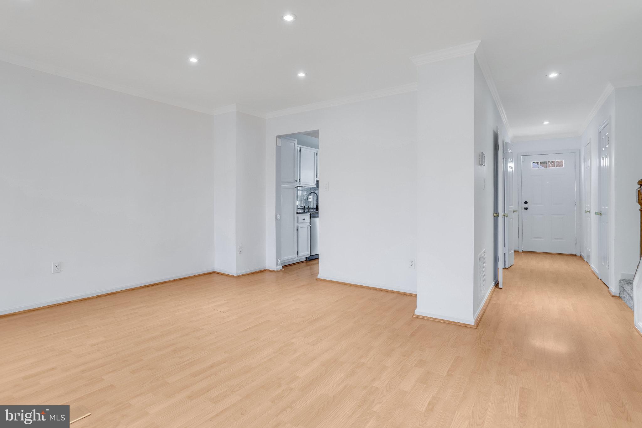 SPRINGFIELD OAKS - Residential Lease