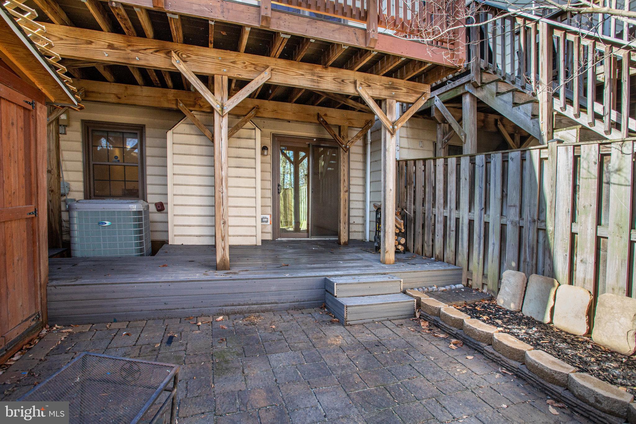 SPRINGFIELD OAKS - Residential Lease
