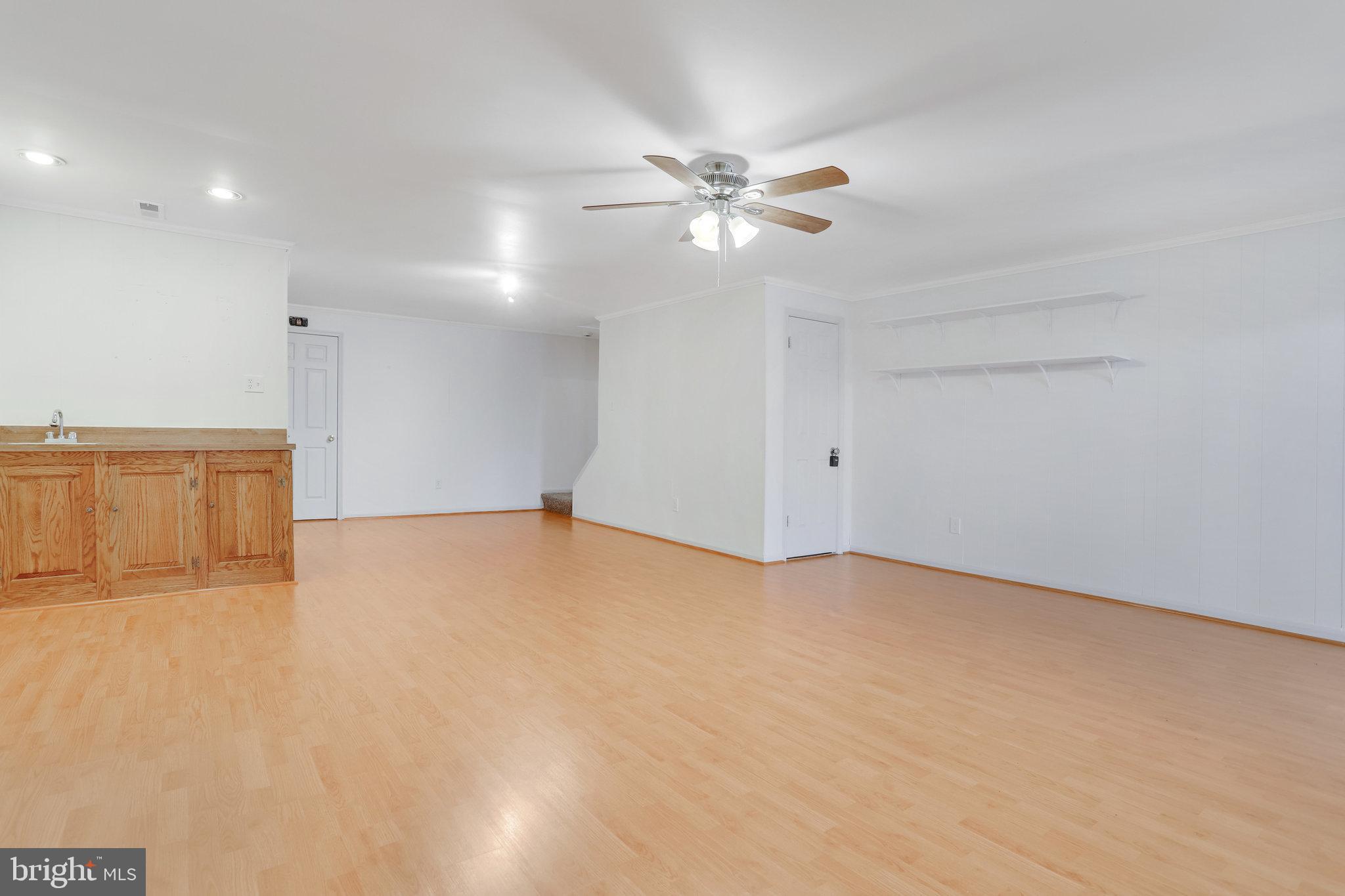 SPRINGFIELD OAKS - Residential Lease