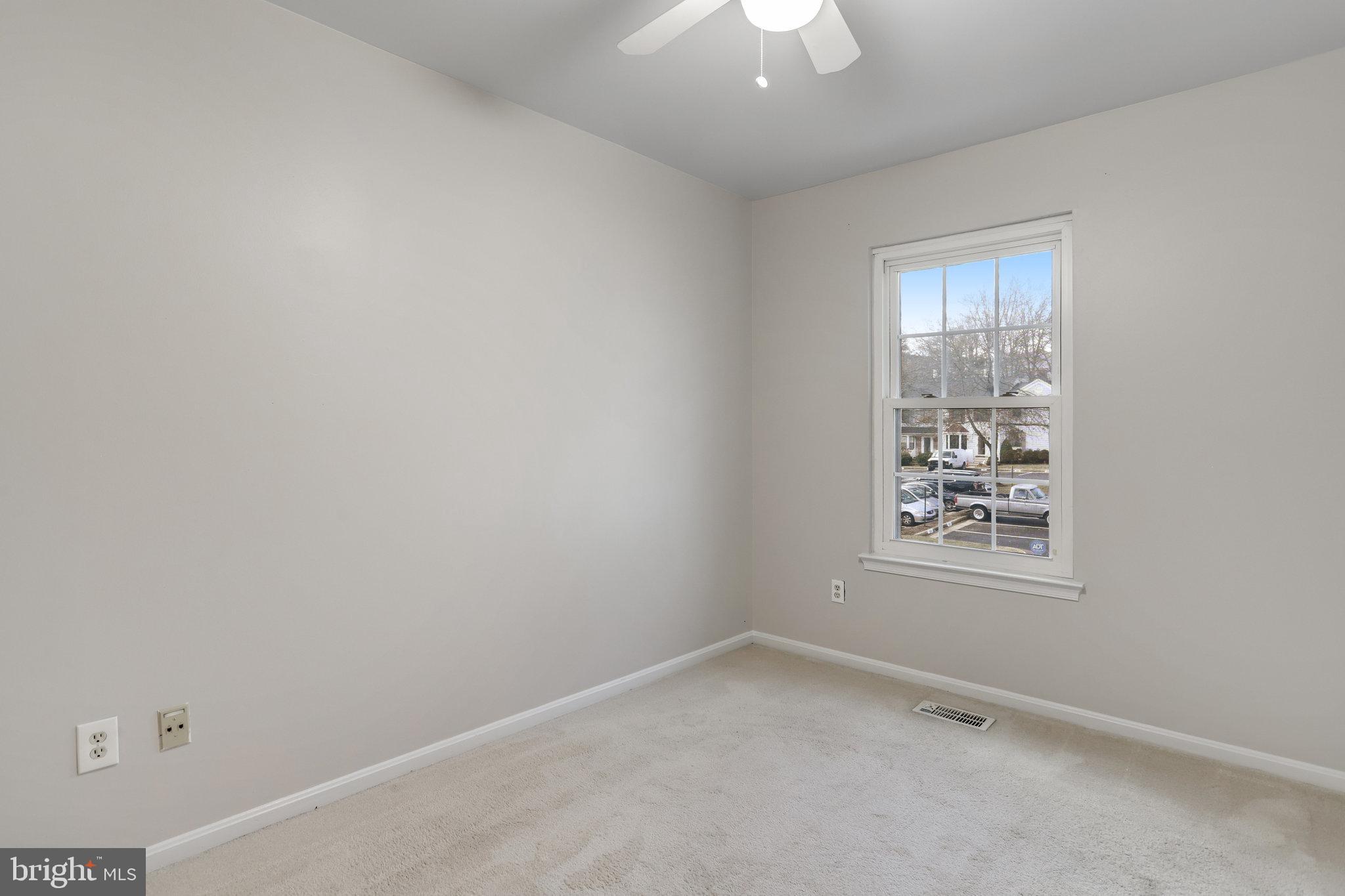 SPRINGFIELD OAKS - Residential Lease