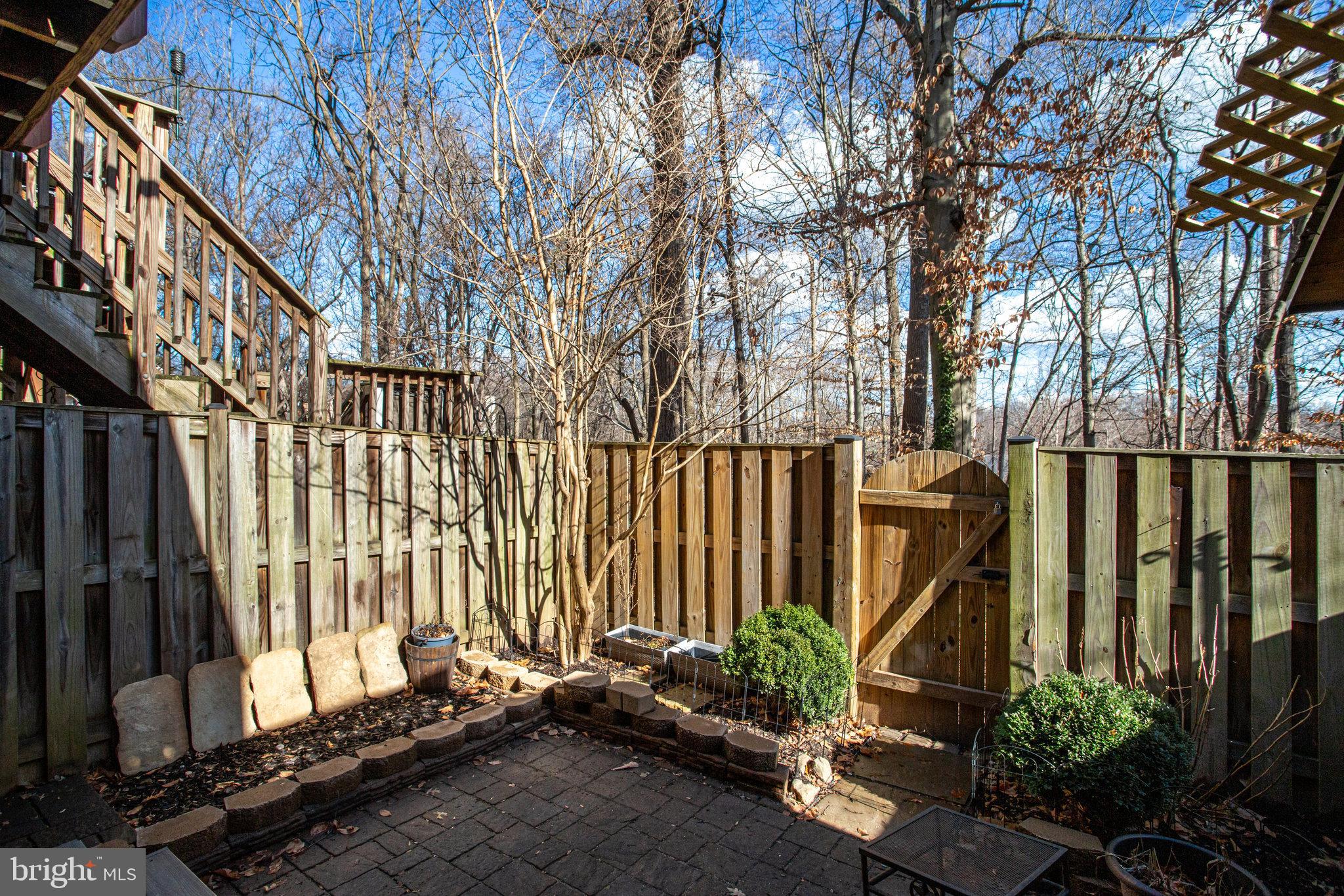 SPRINGFIELD OAKS - Residential Lease