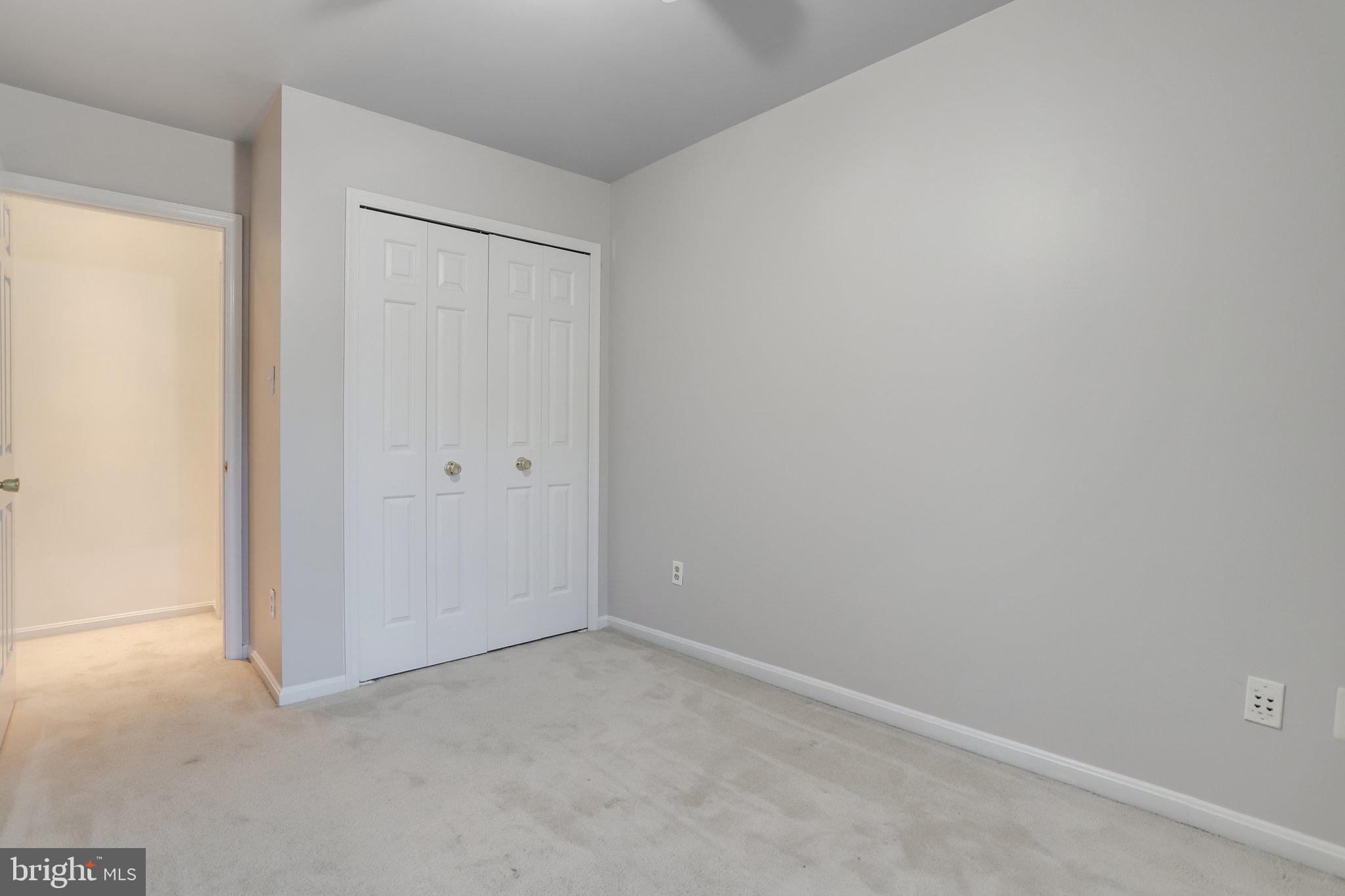 SPRINGFIELD OAKS - Residential Lease