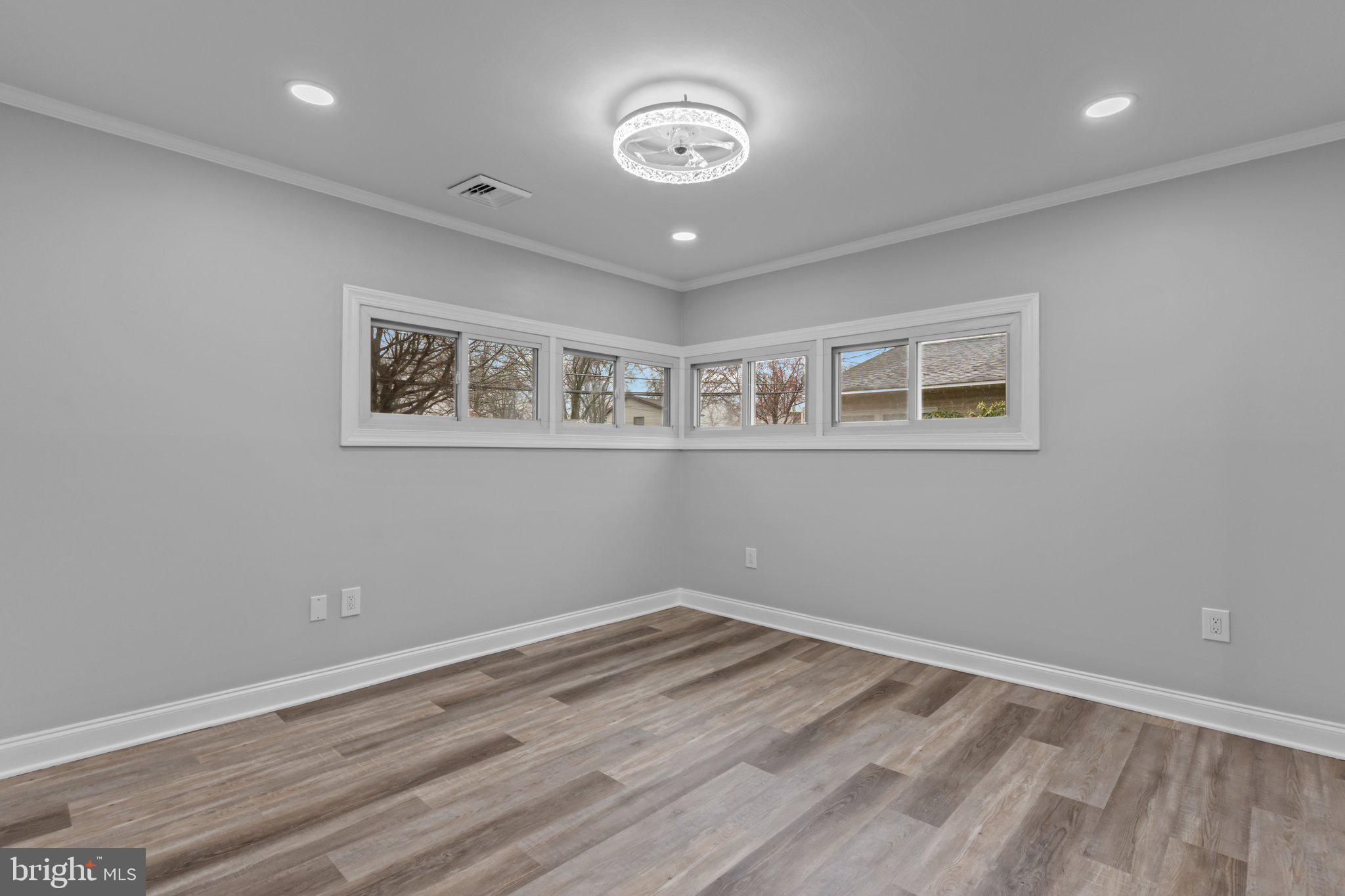 THORNRIDGE - Residential