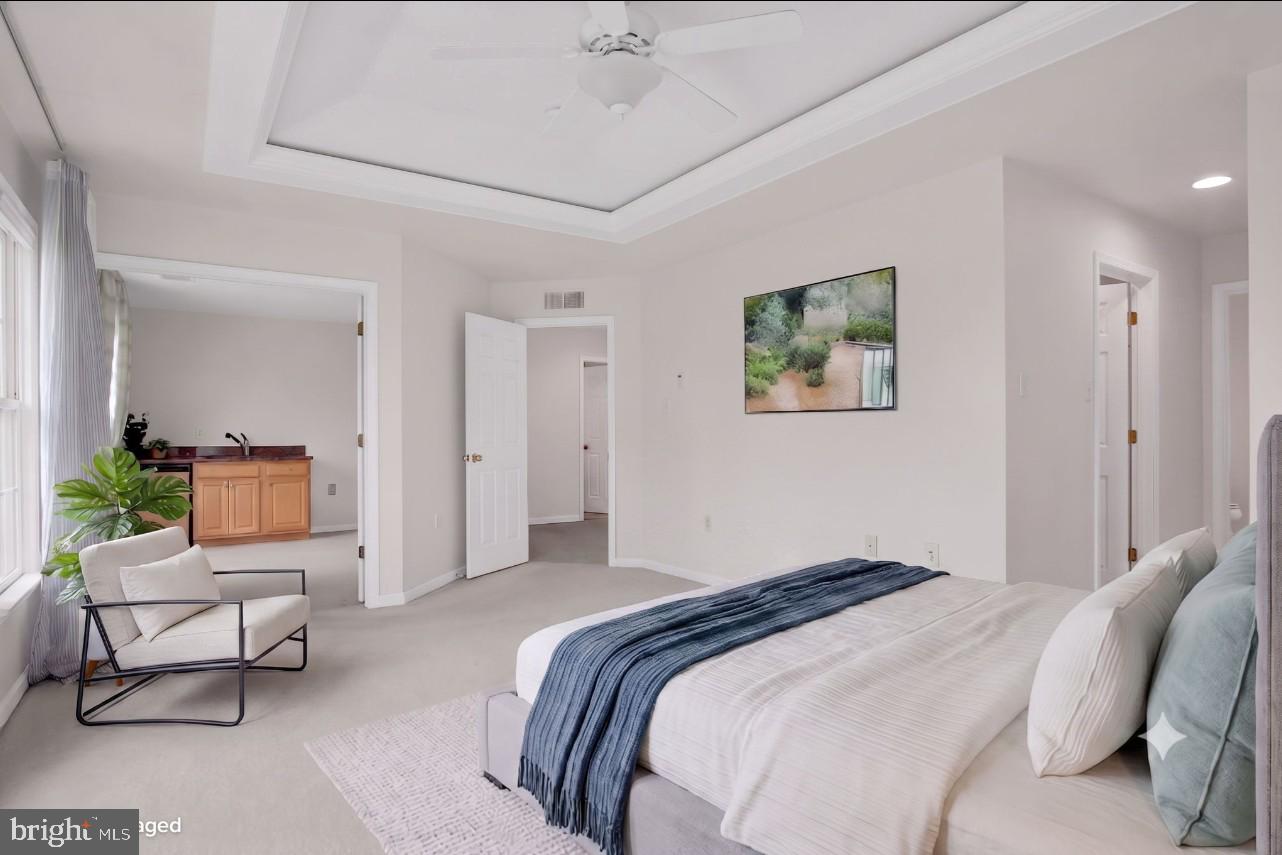 THE HEIGHTS OF BEACON HILL - Residential