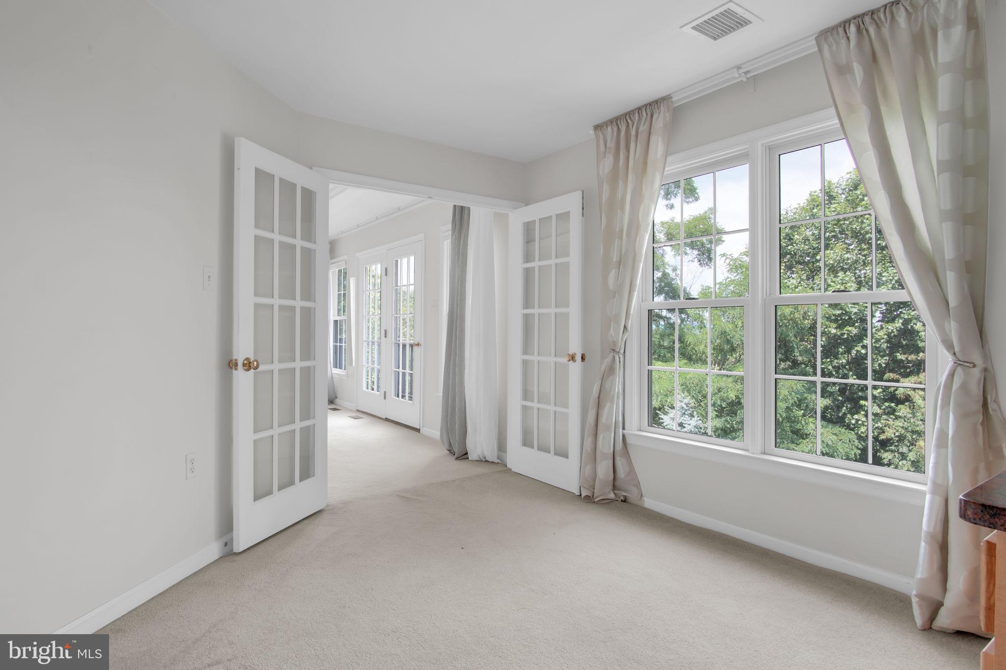 THE HEIGHTS OF BEACON HILL - Residential