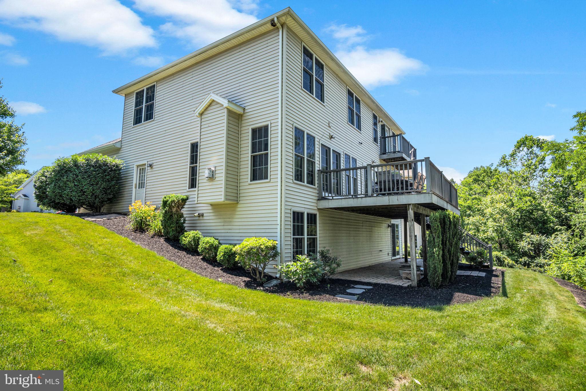 THE HEIGHTS OF BEACON HILL - Residential