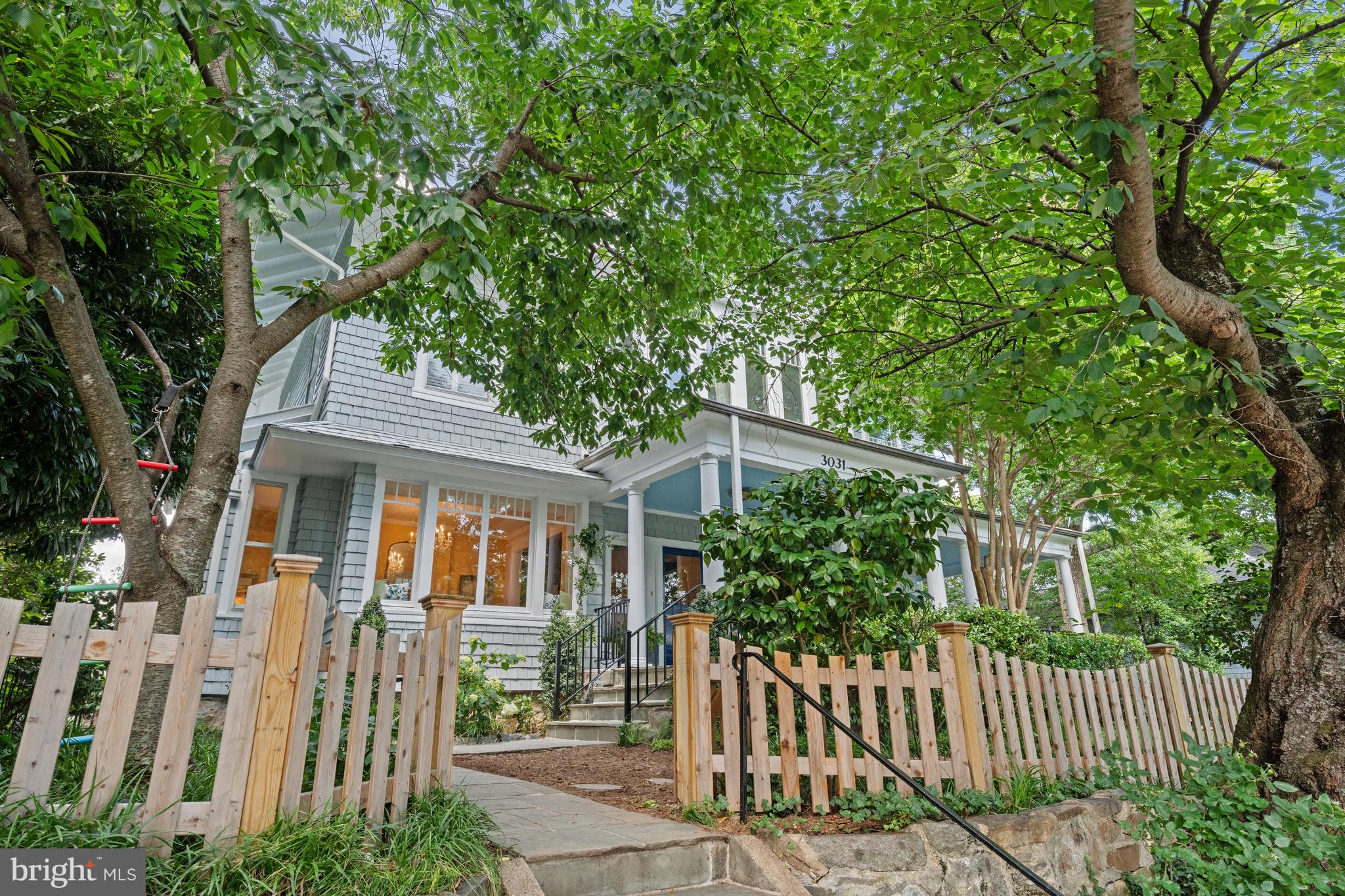 CLEVELAND PARK - Residential