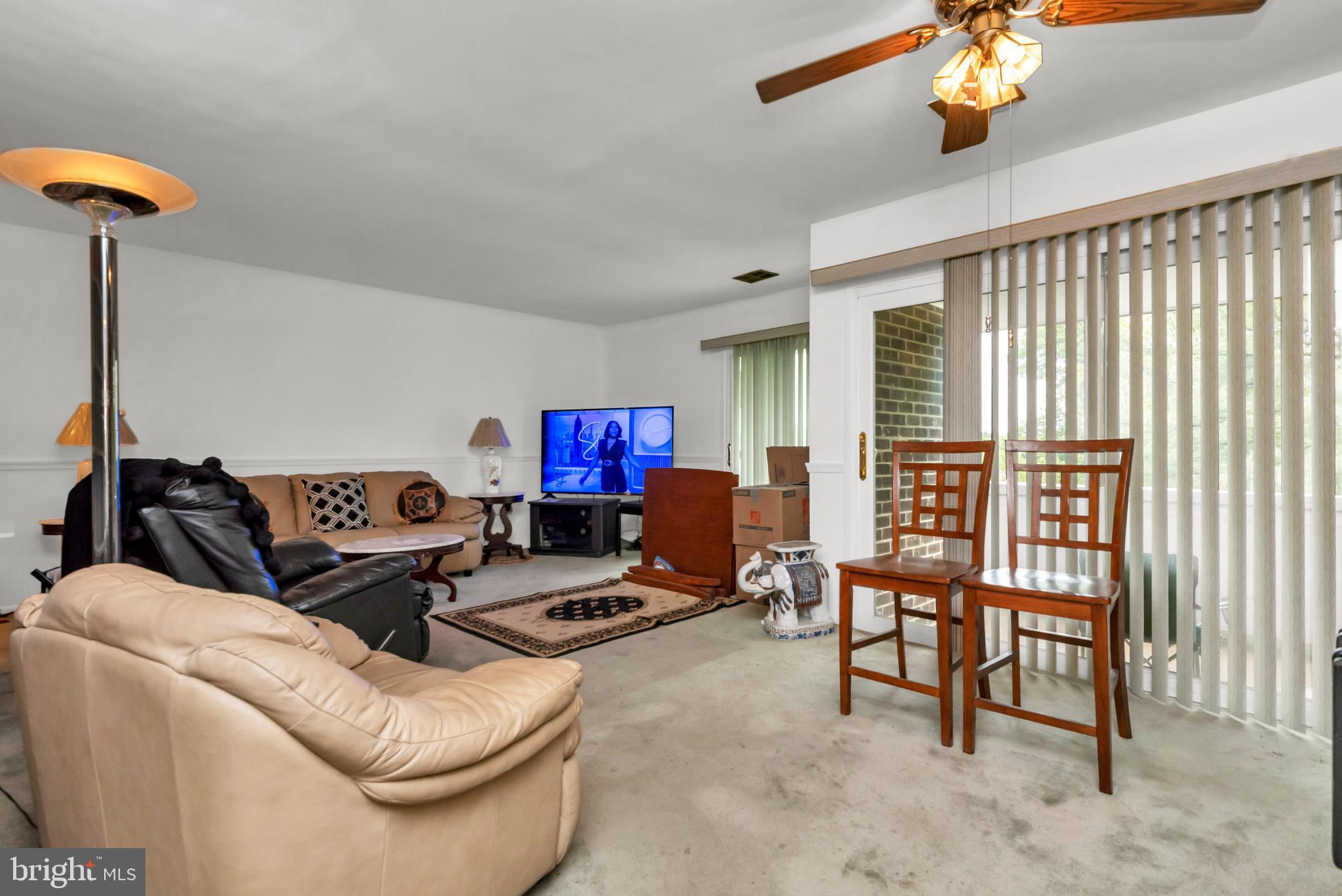 PINES CONDOMINIUM - Residential