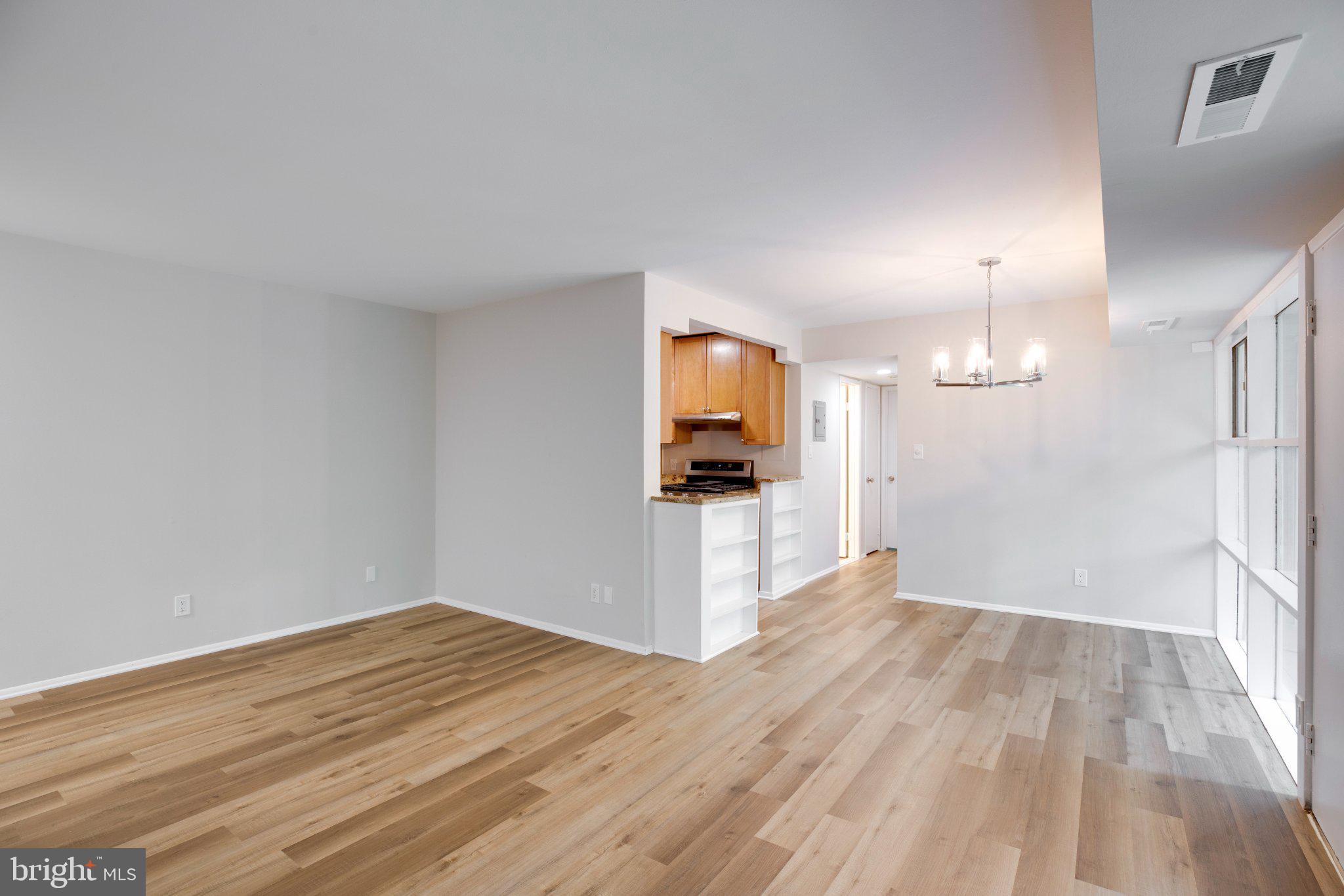 FAIRFAX HERITAGE - Residential